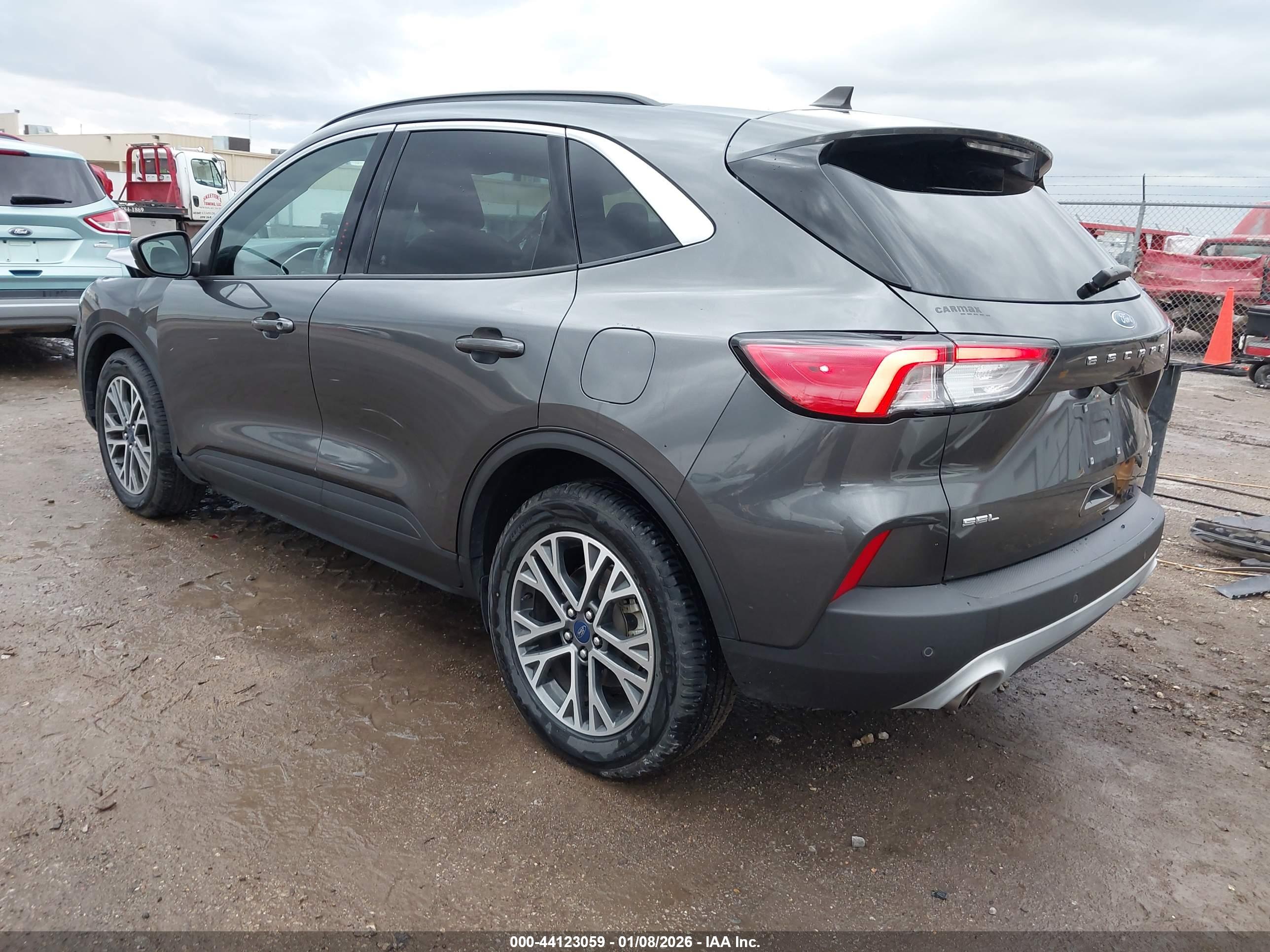 FORD ESCAPE image 3