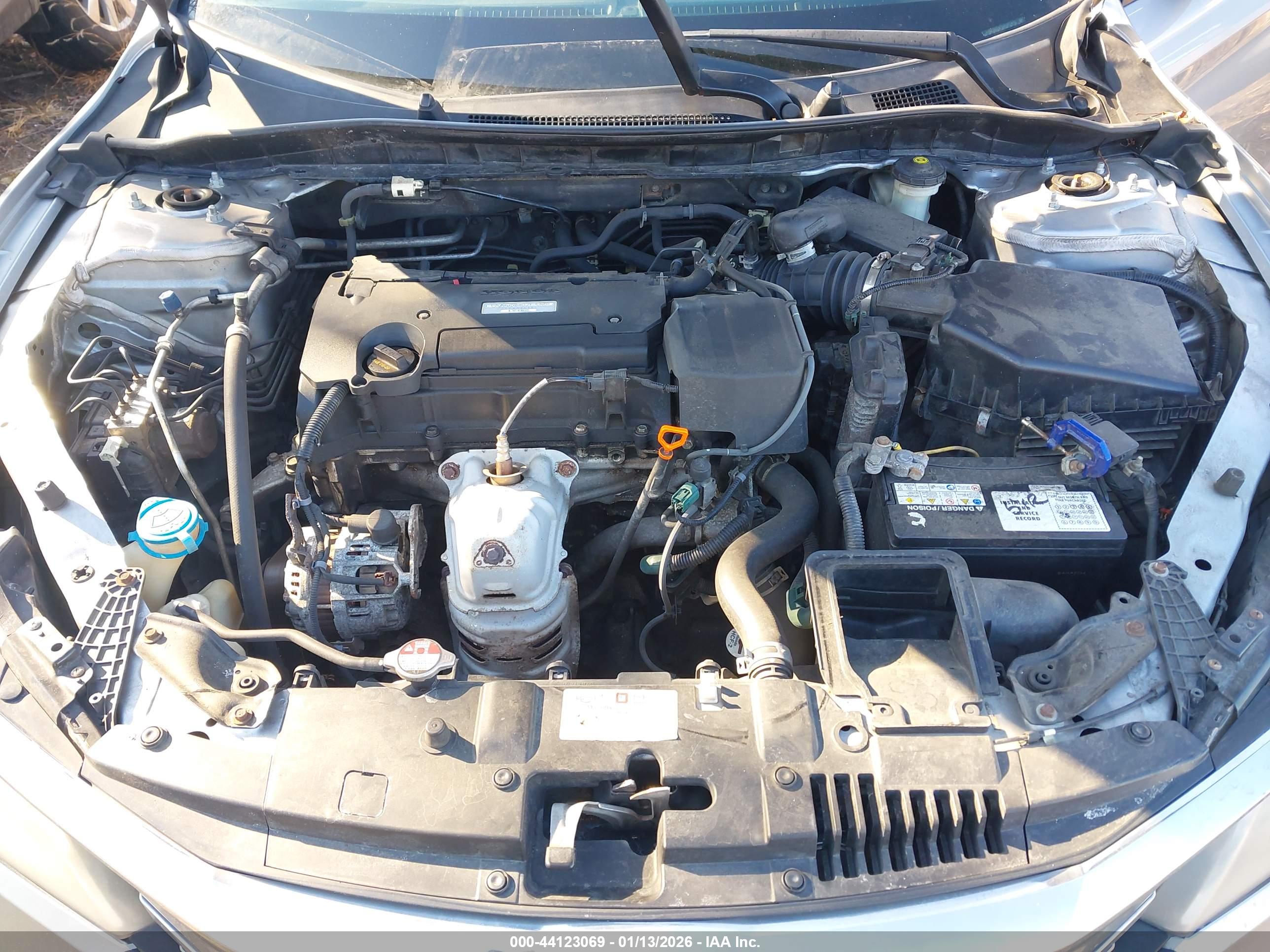 HONDA ACCORD image 10