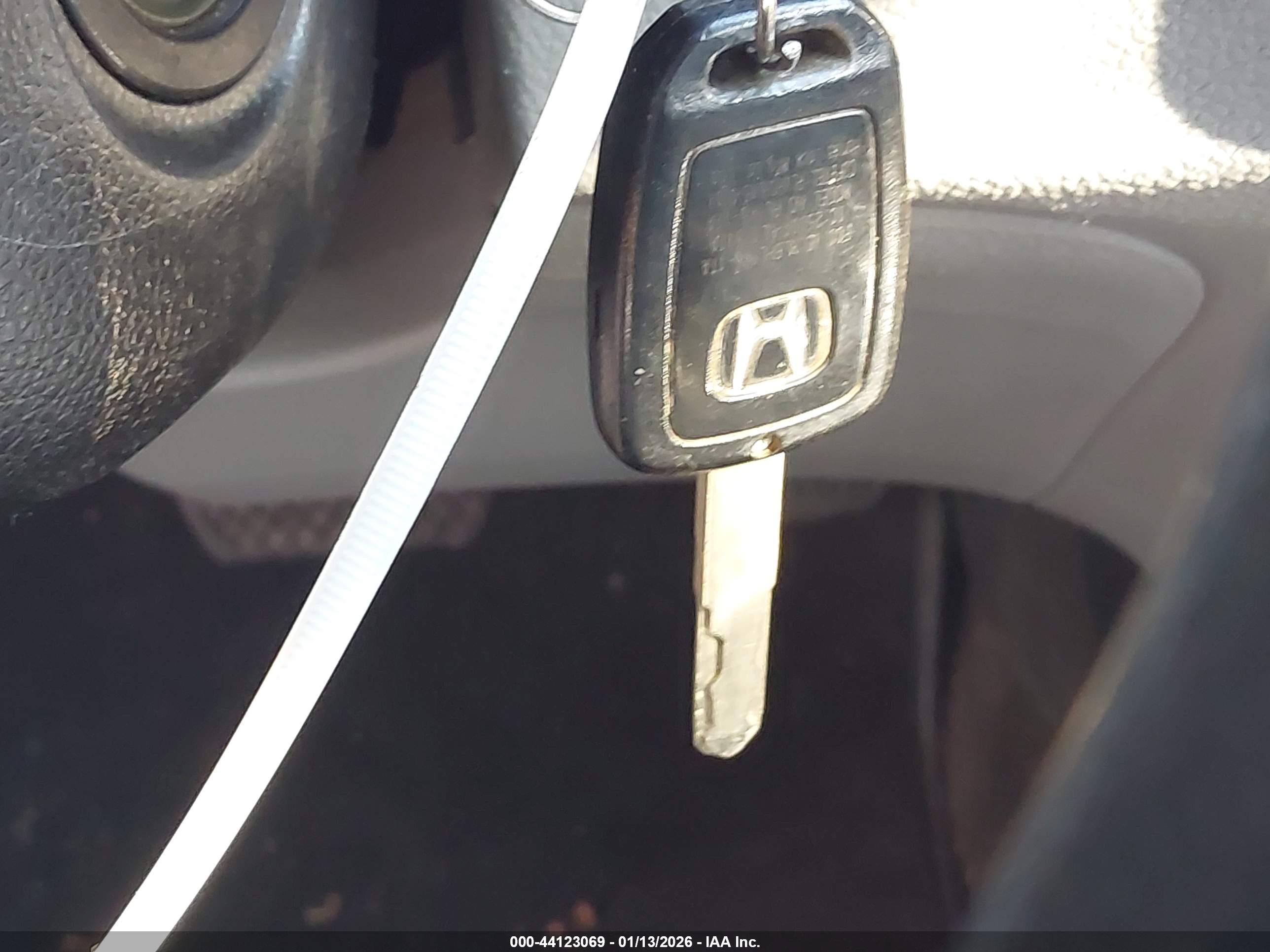 HONDA ACCORD image 11