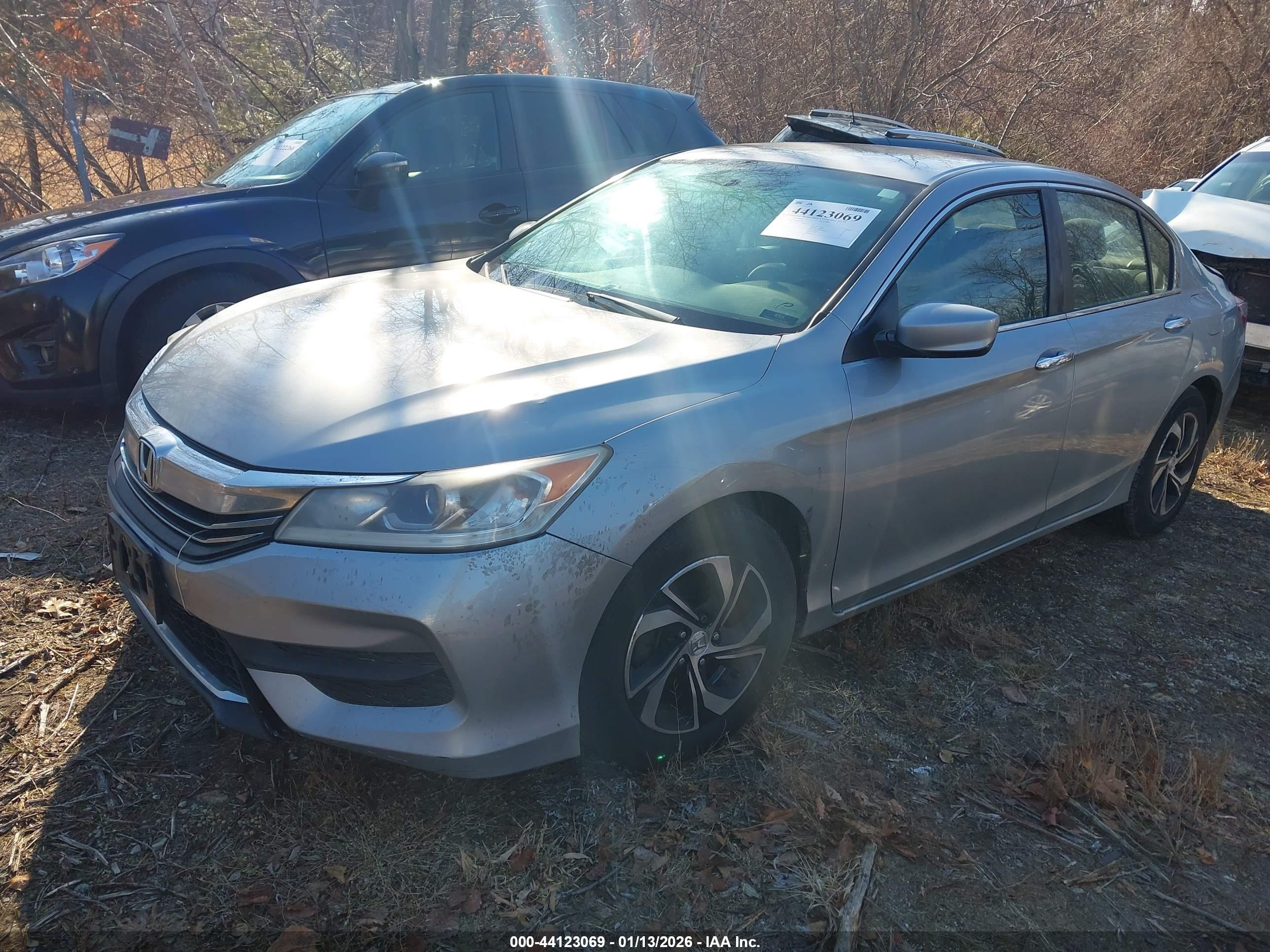 HONDA ACCORD image 2