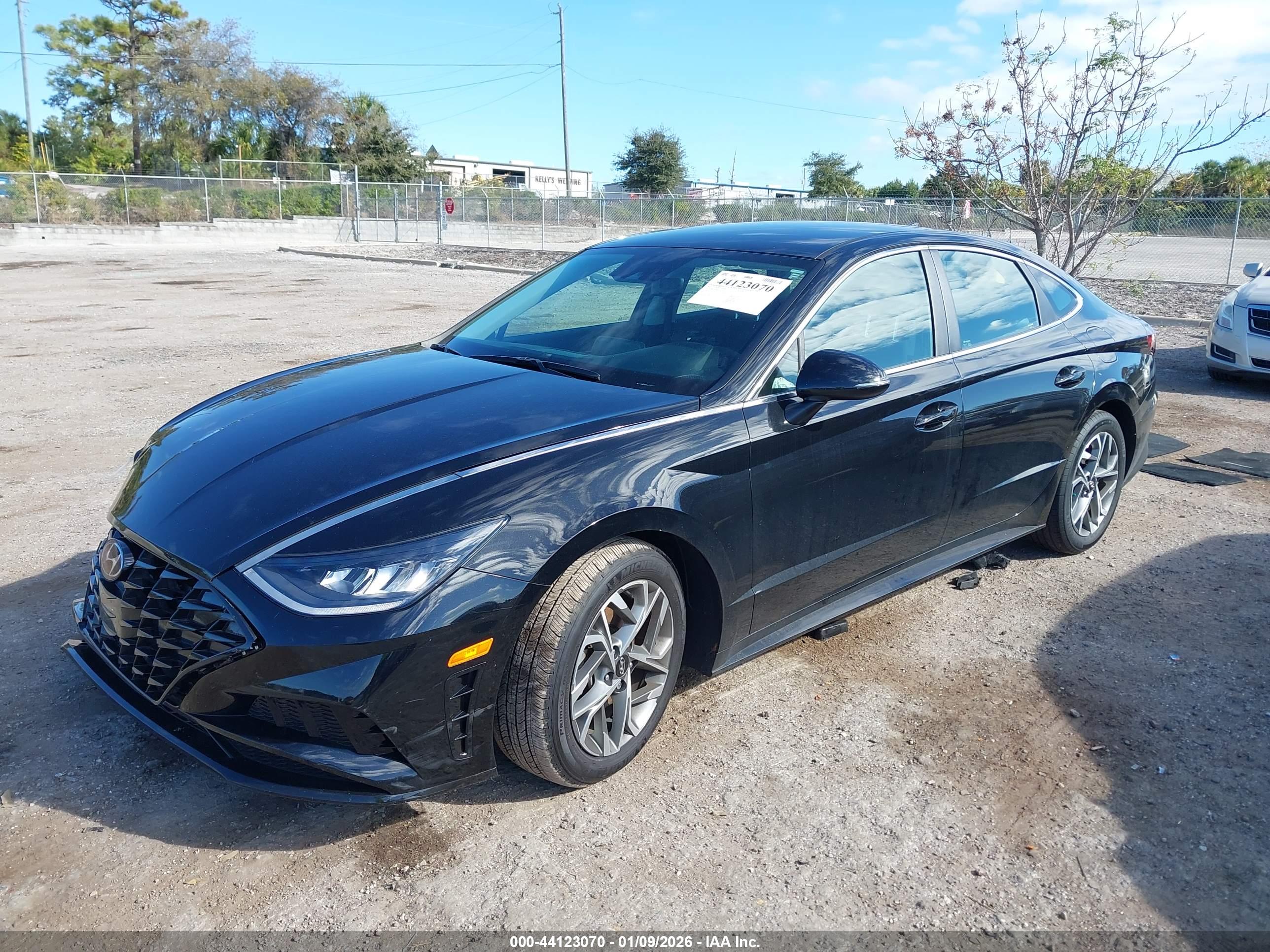 HYUNDAI SONATA image 2
