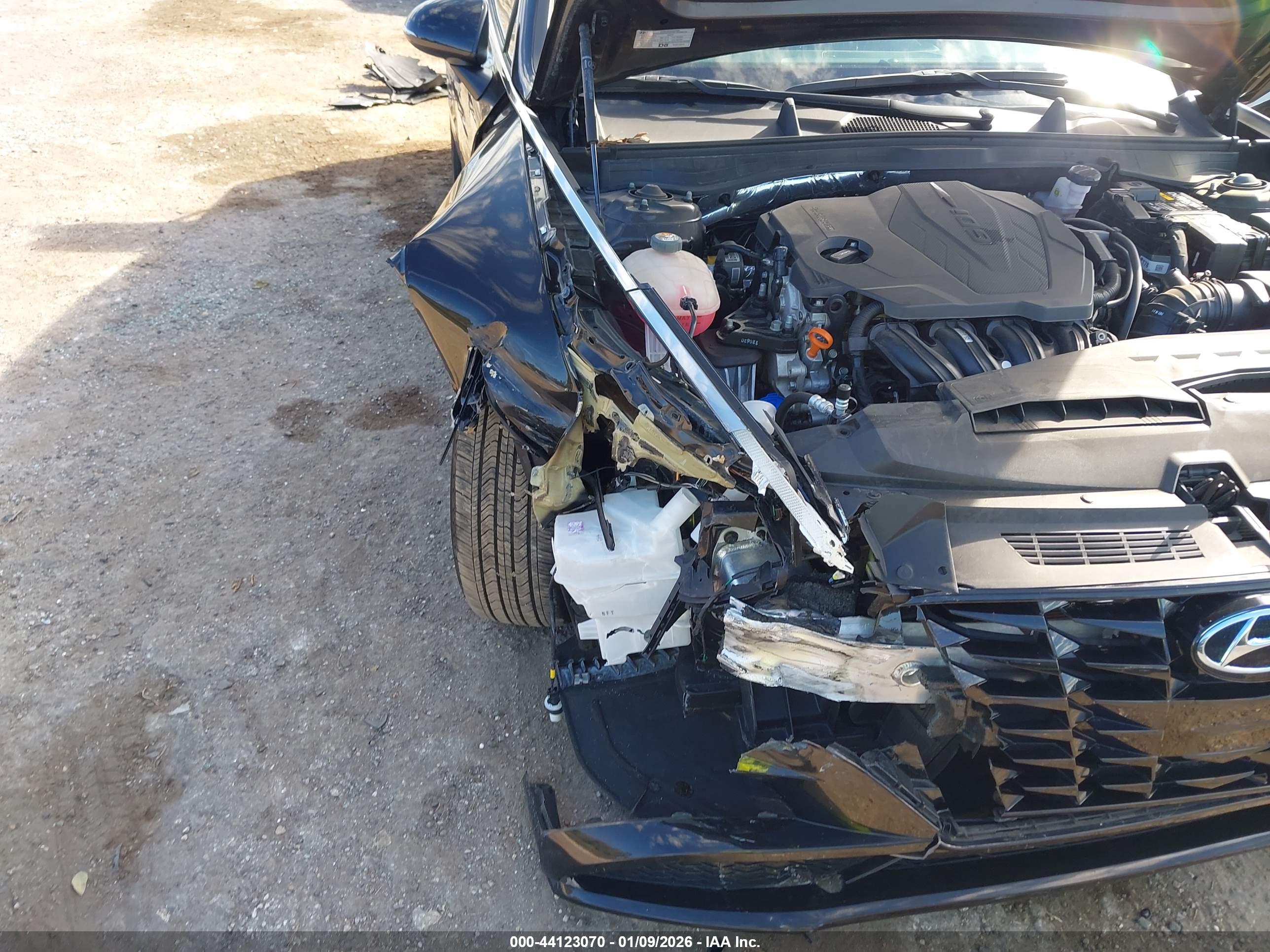 HYUNDAI SONATA image 6