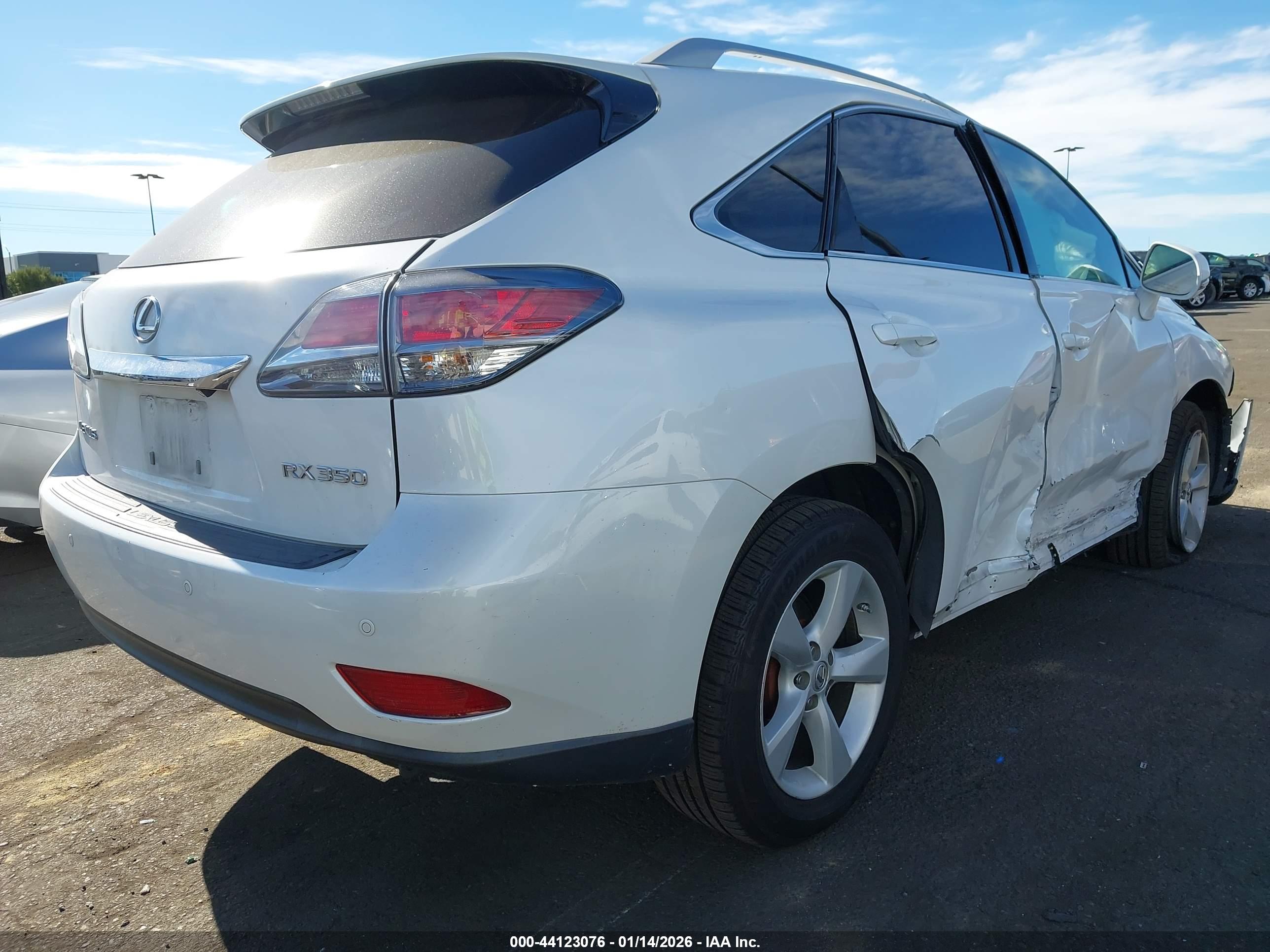 LEXUS RX image 4