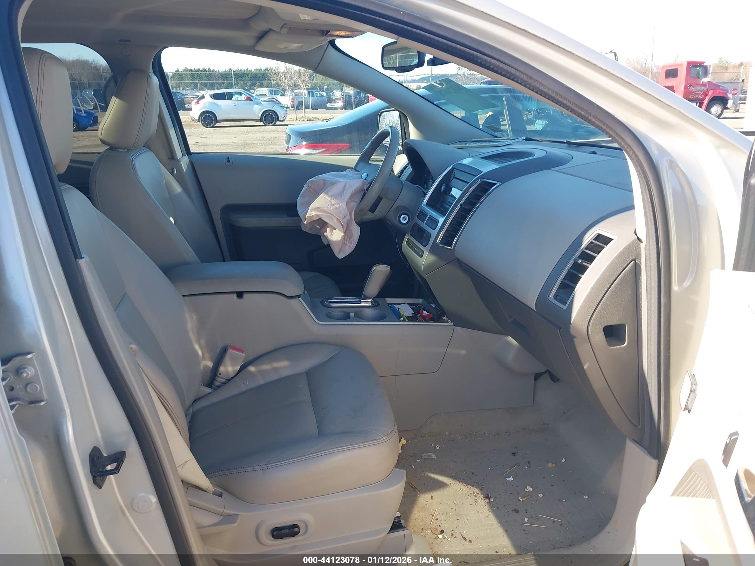 FORD EDGE image 5