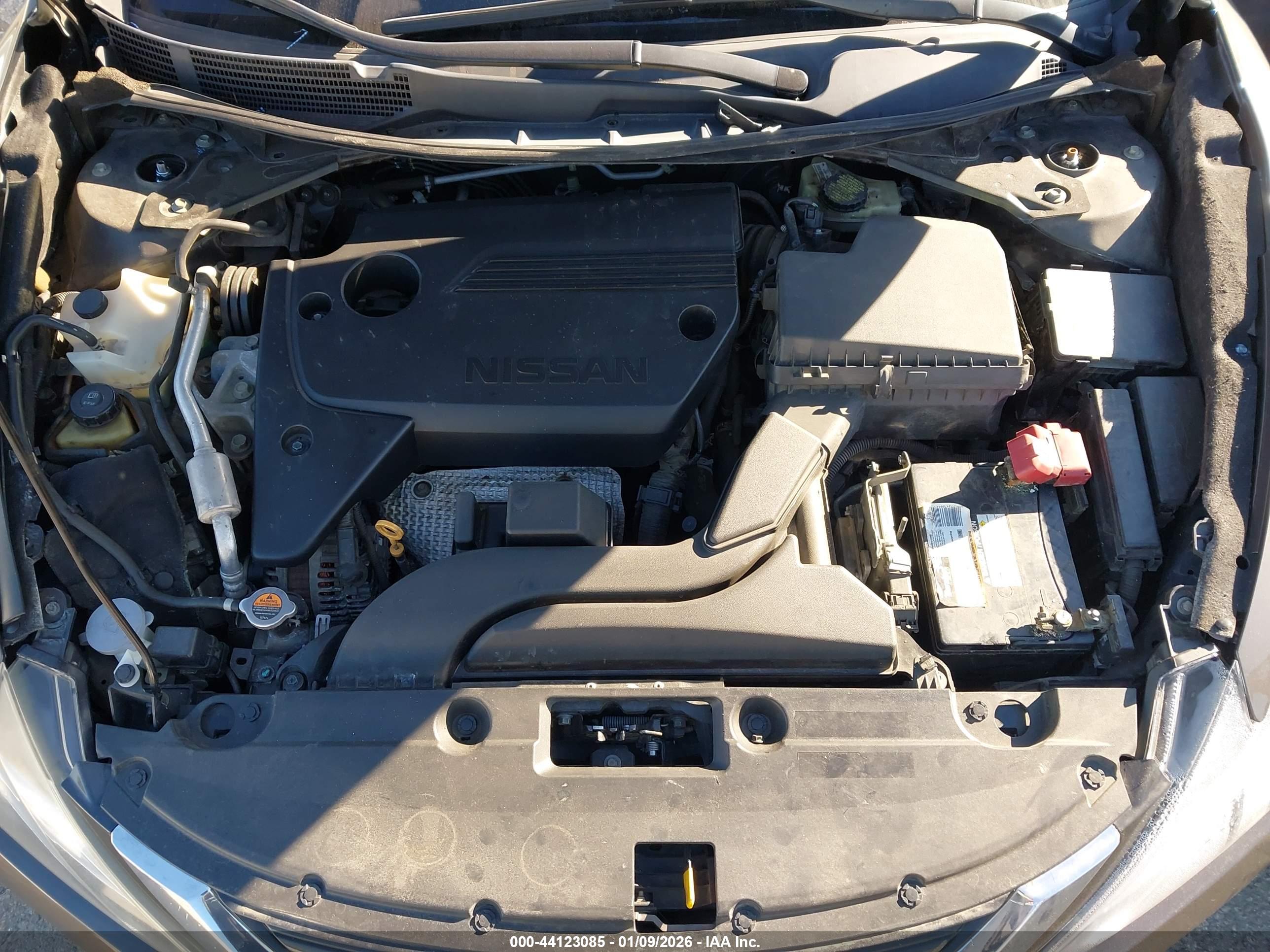 NISSAN ALTIMA image 10