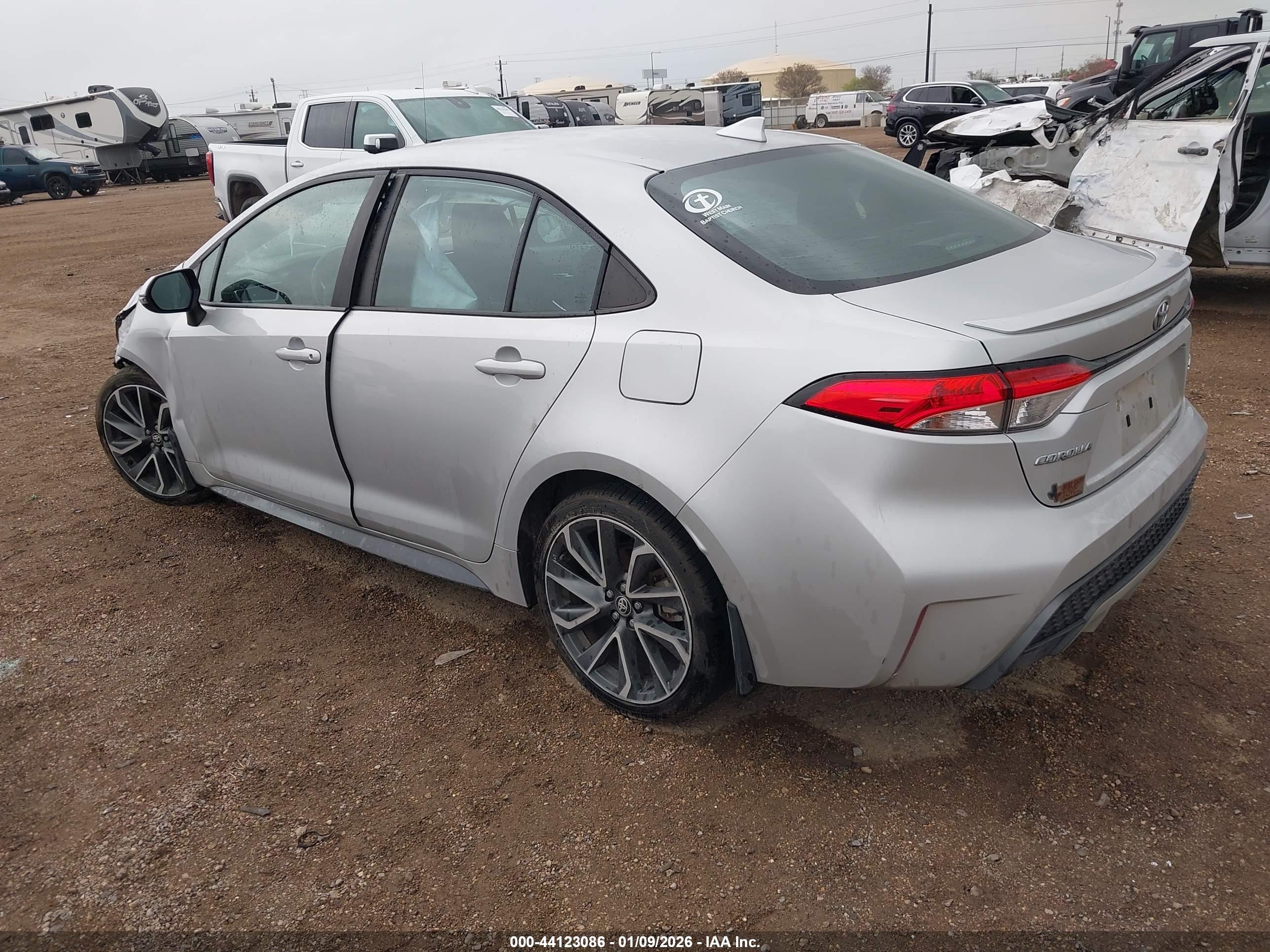 TOYOTA COROLLA image 3
