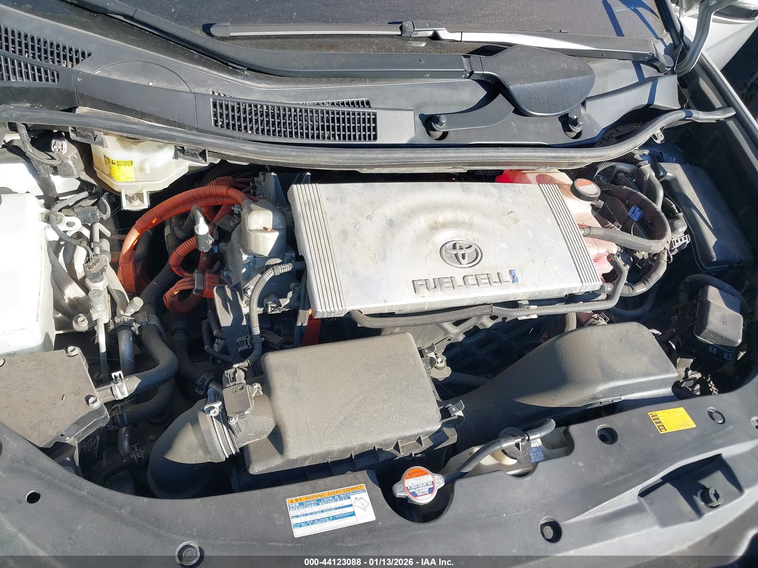 TOYOTA MIRAI image 10