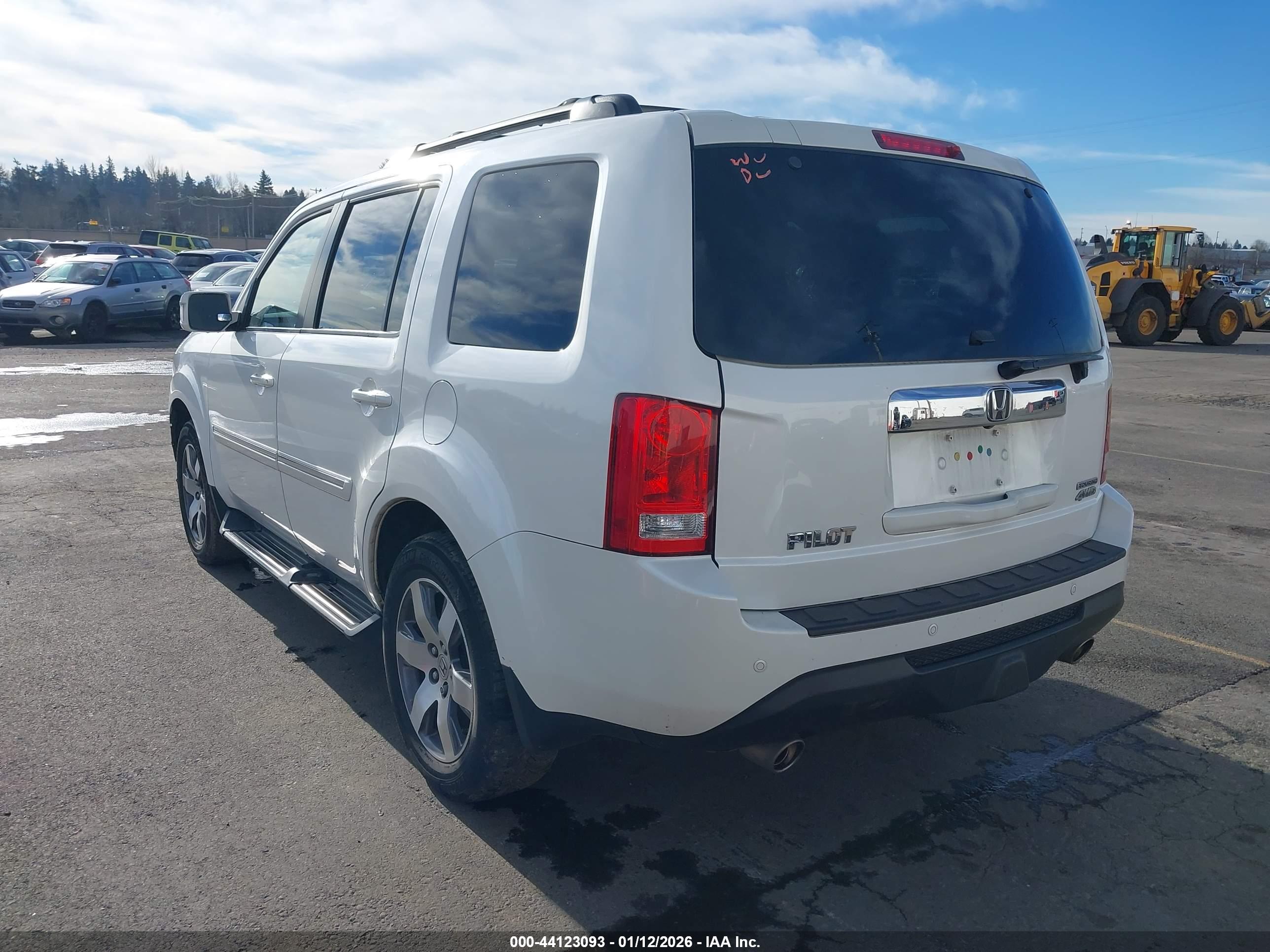 HONDA PILOT image 3