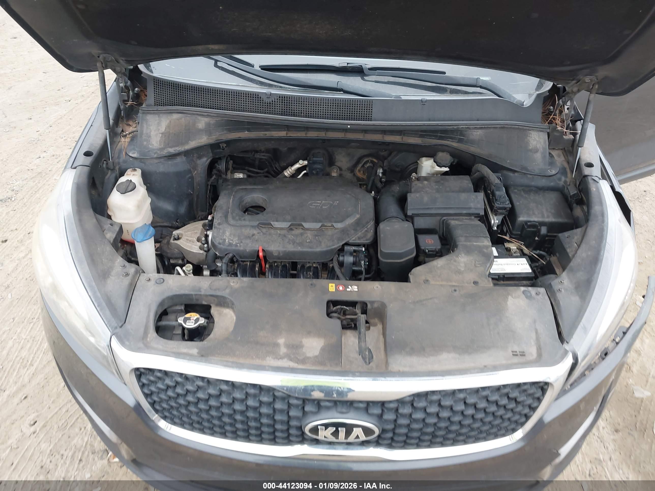 KIA SORENTO image 10