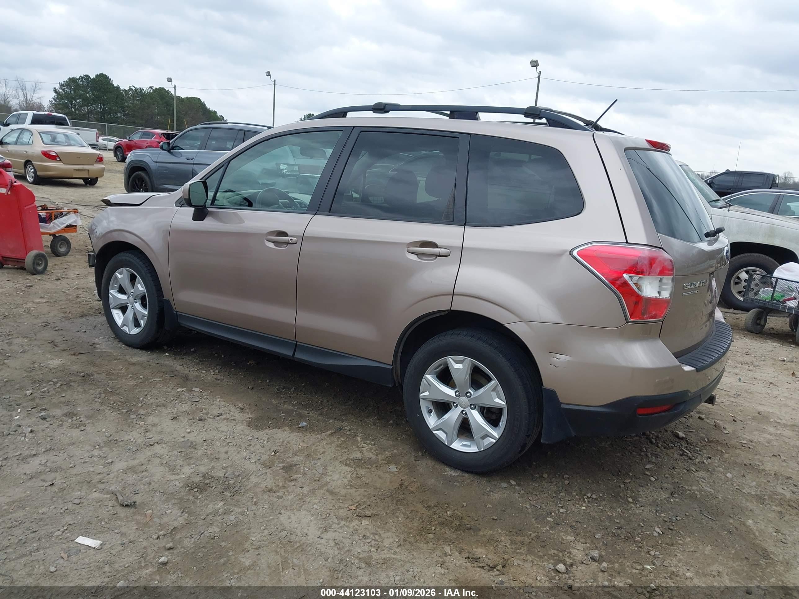 SUBARU FORESTER image 3