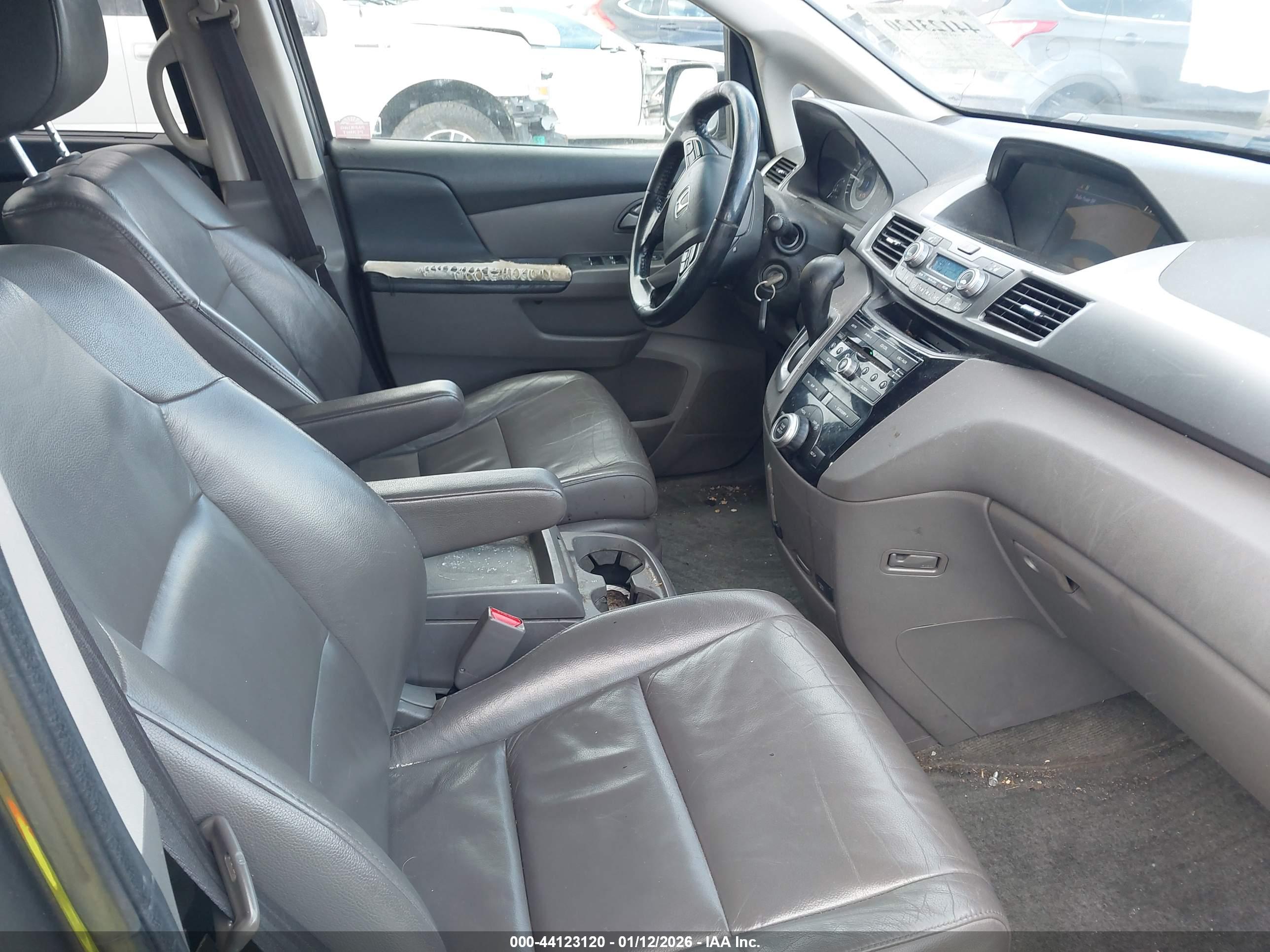 HONDA ODYSSEY image 5