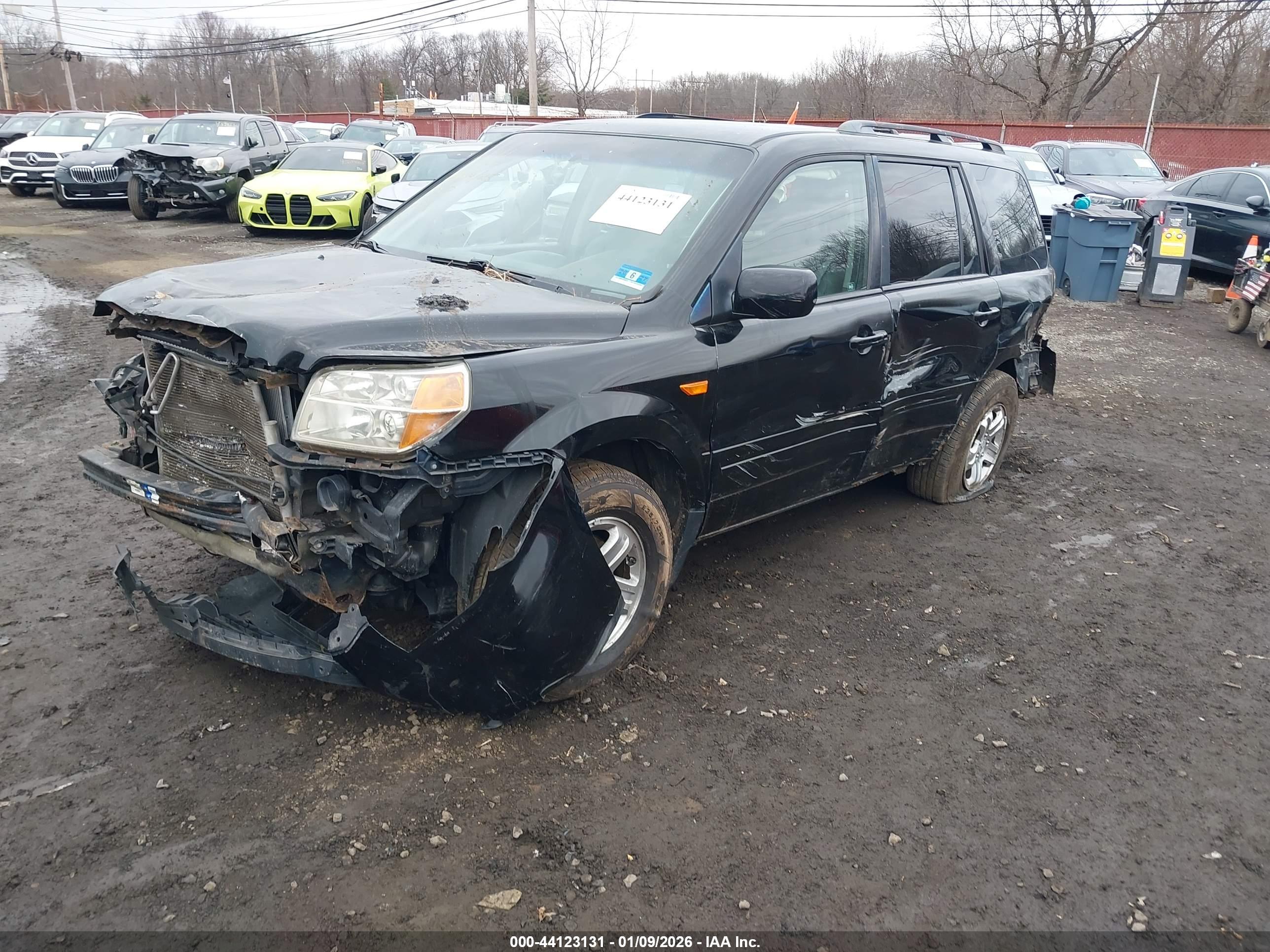 HONDA PILOT image 2
