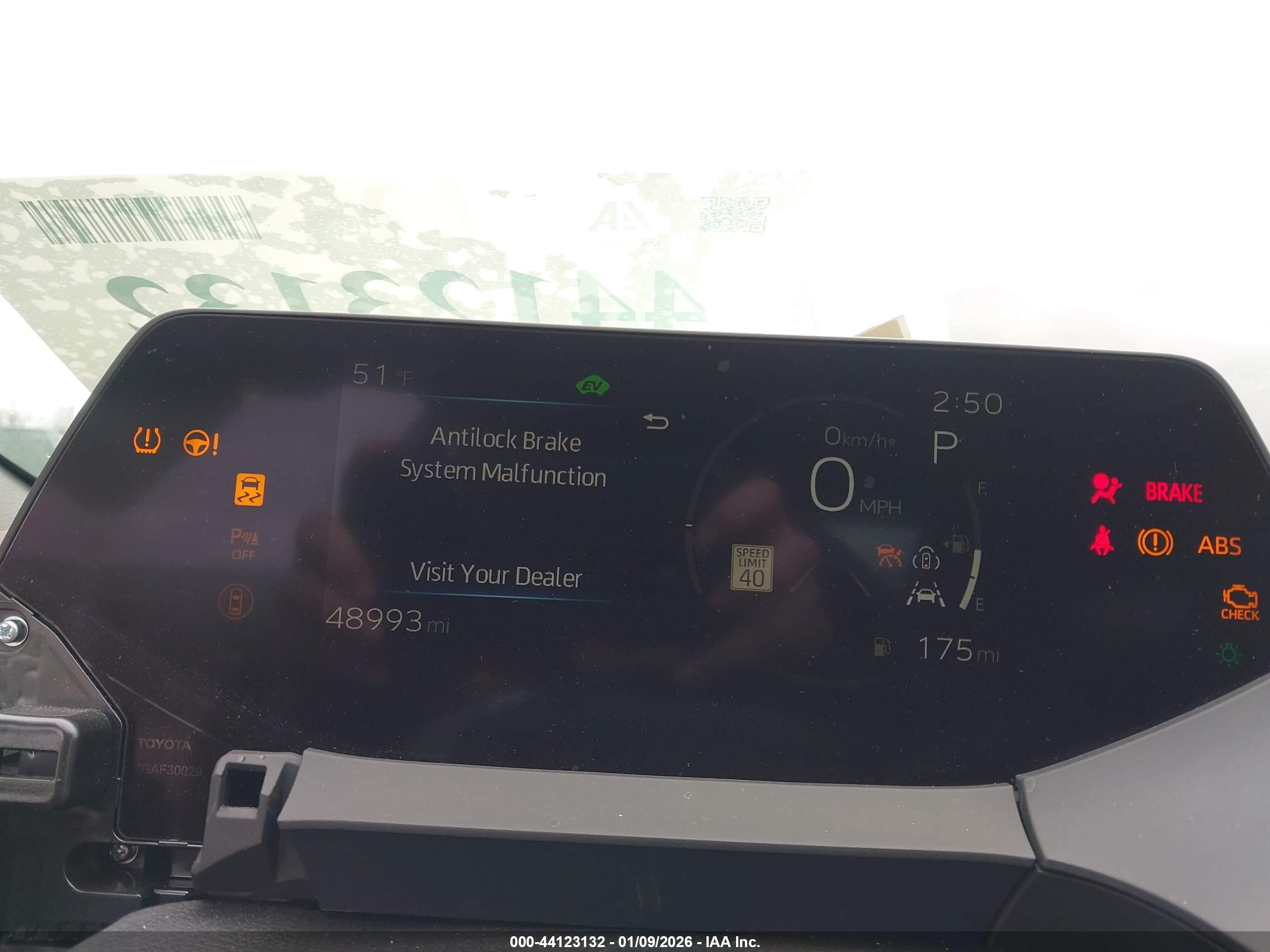 TOYOTA PRIUS image 7