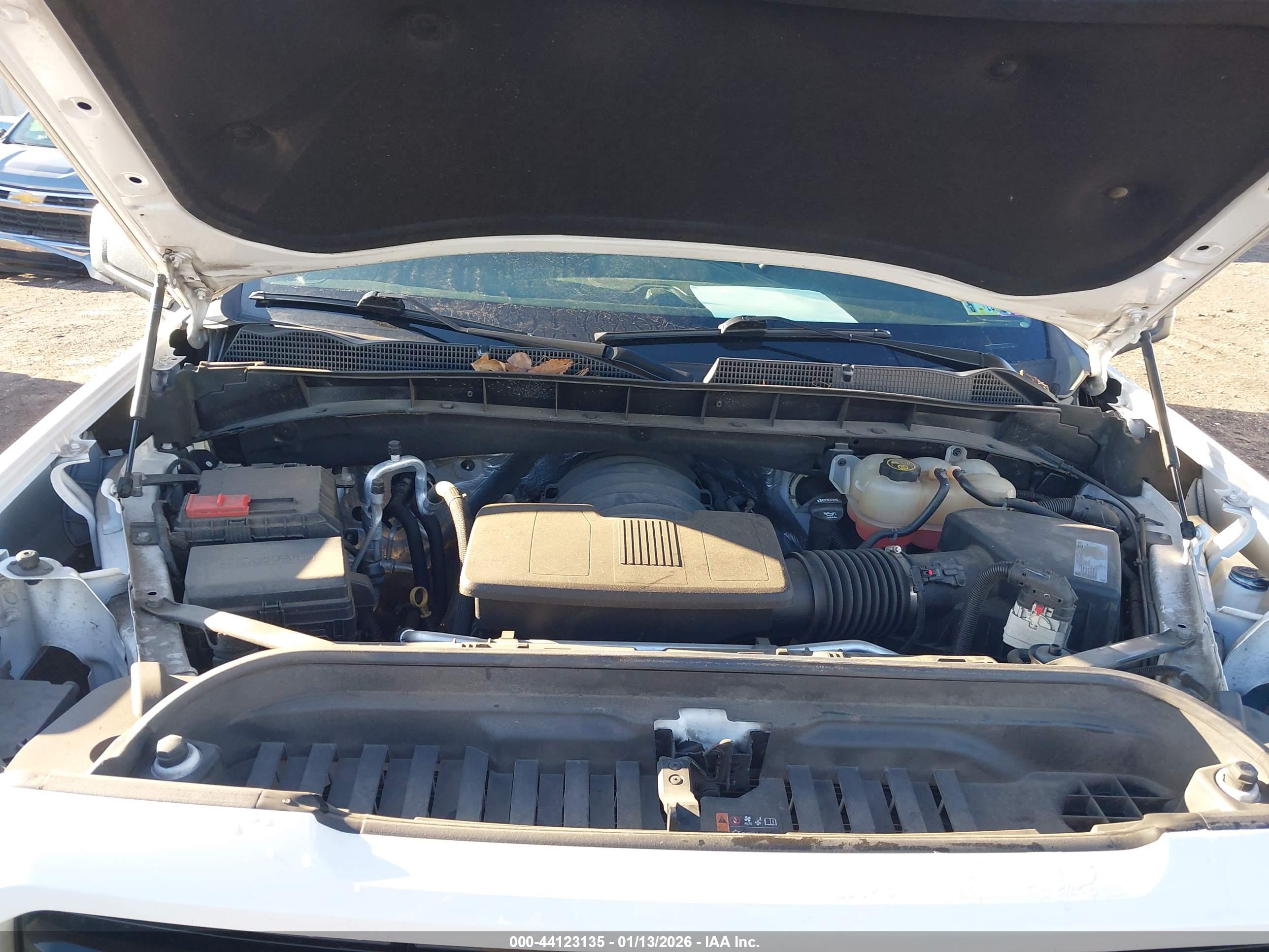 GMC SIERRA image 10