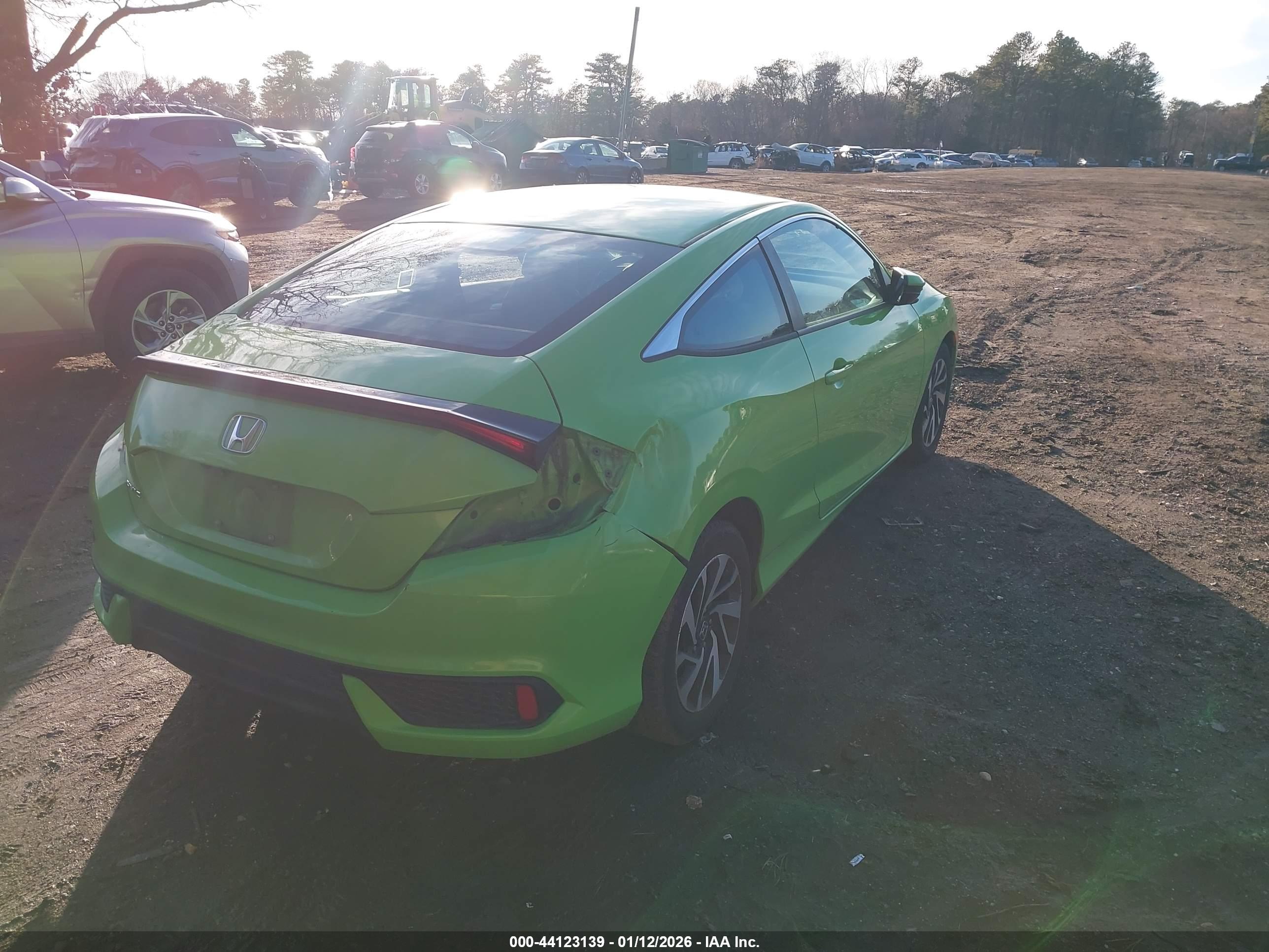 HONDA CIVIC image 4