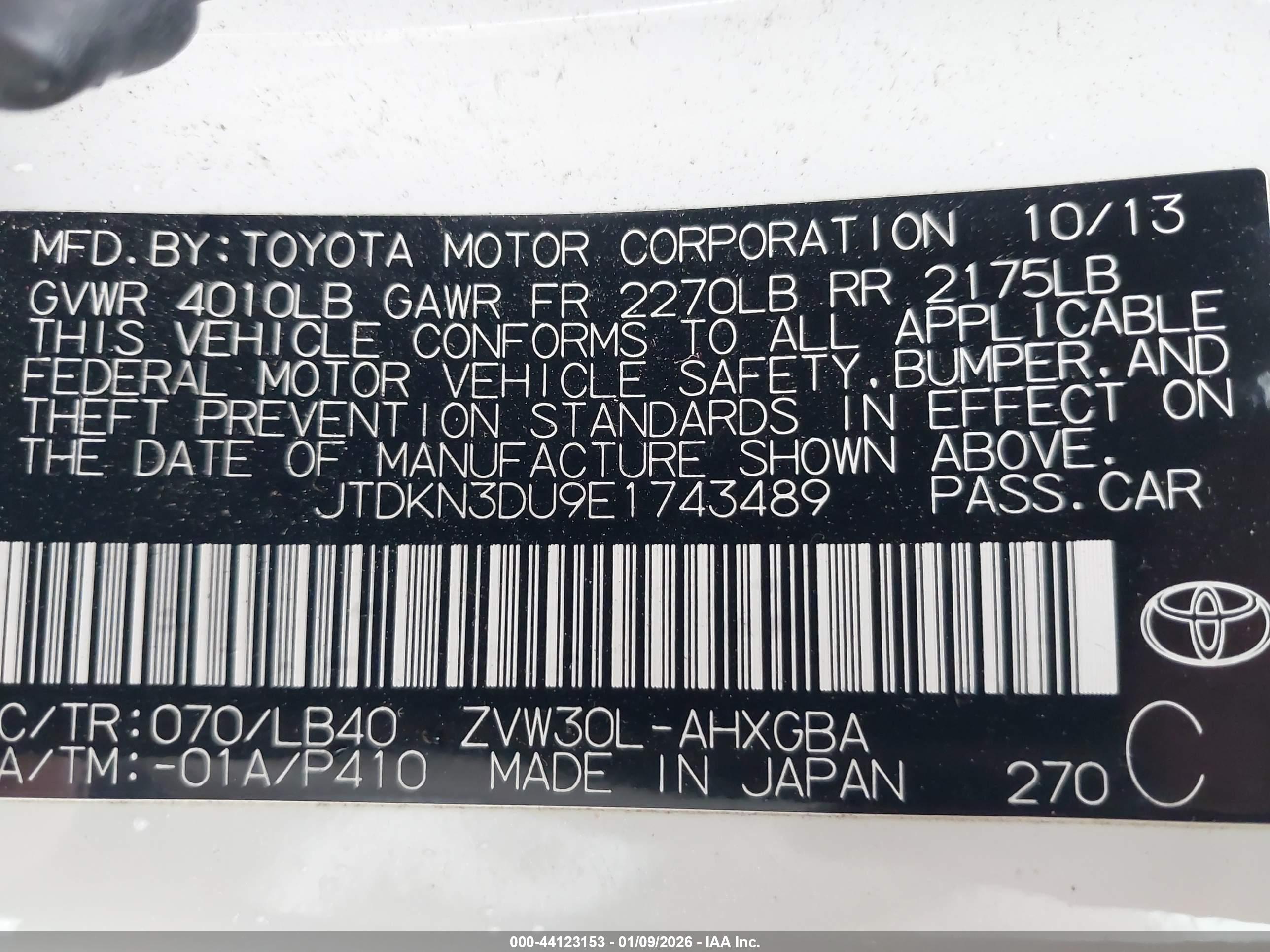 TOYOTA PRIUS image 9