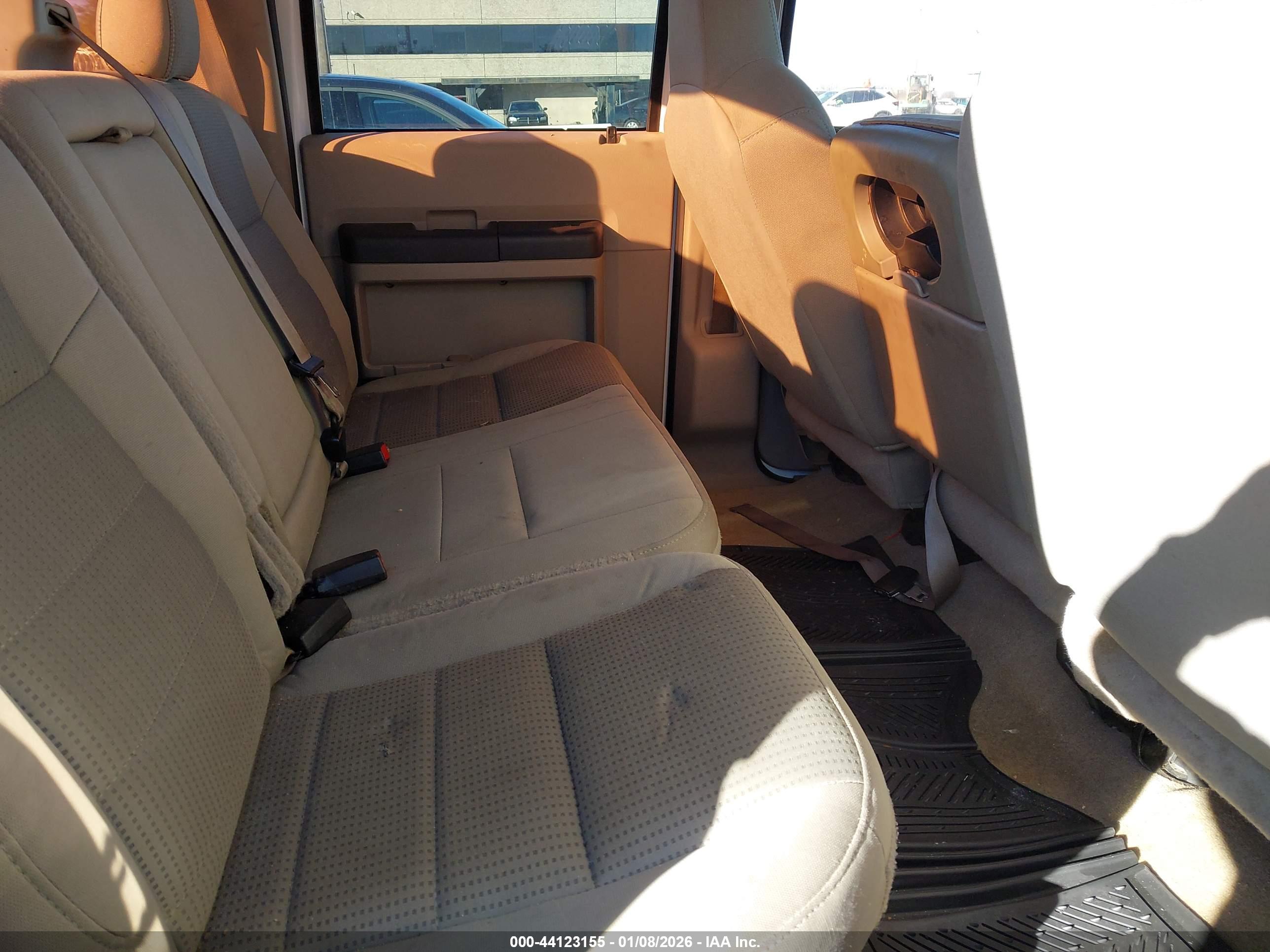 FORD F-250 image 8