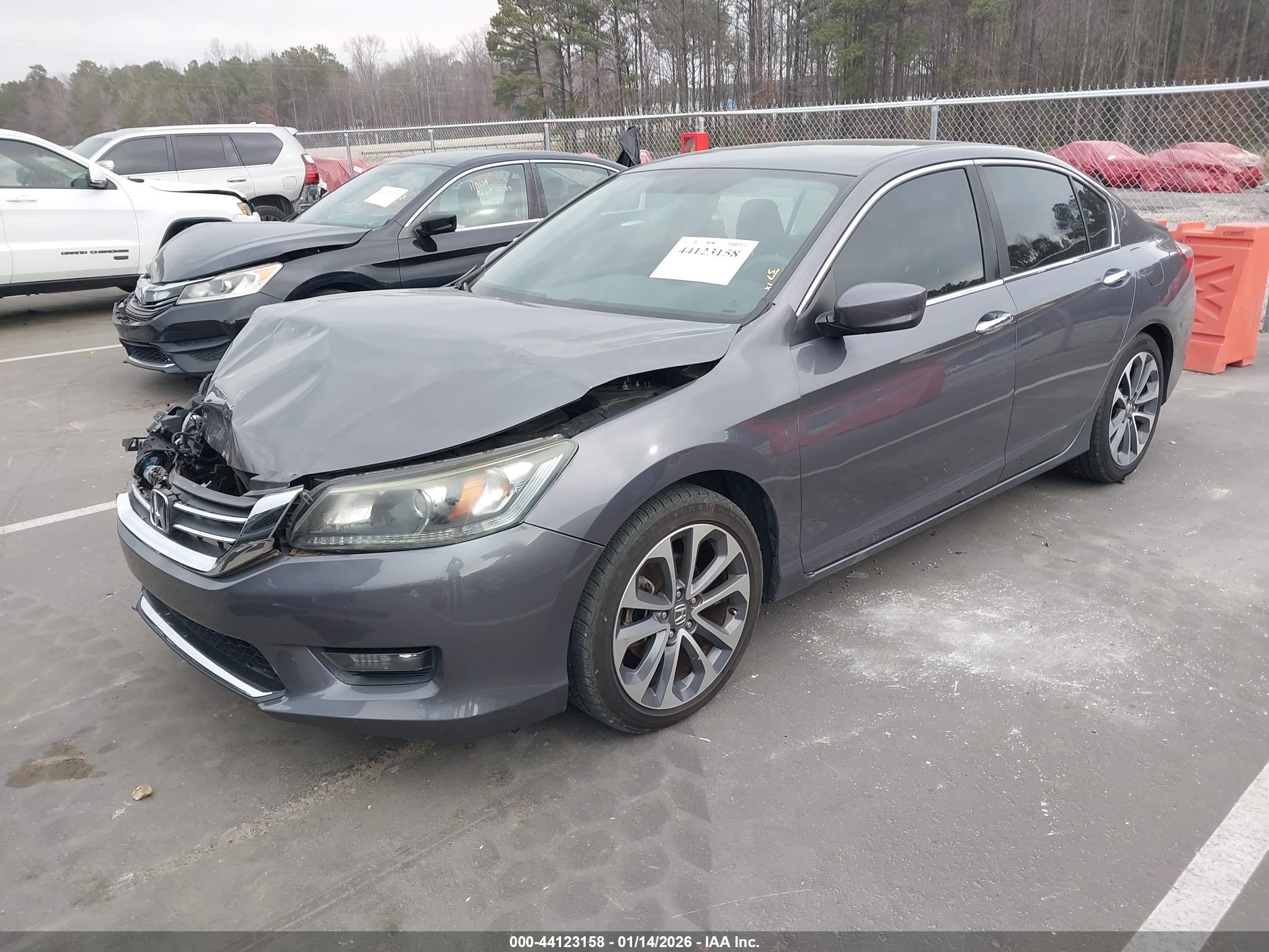 HONDA ACCORD image 2