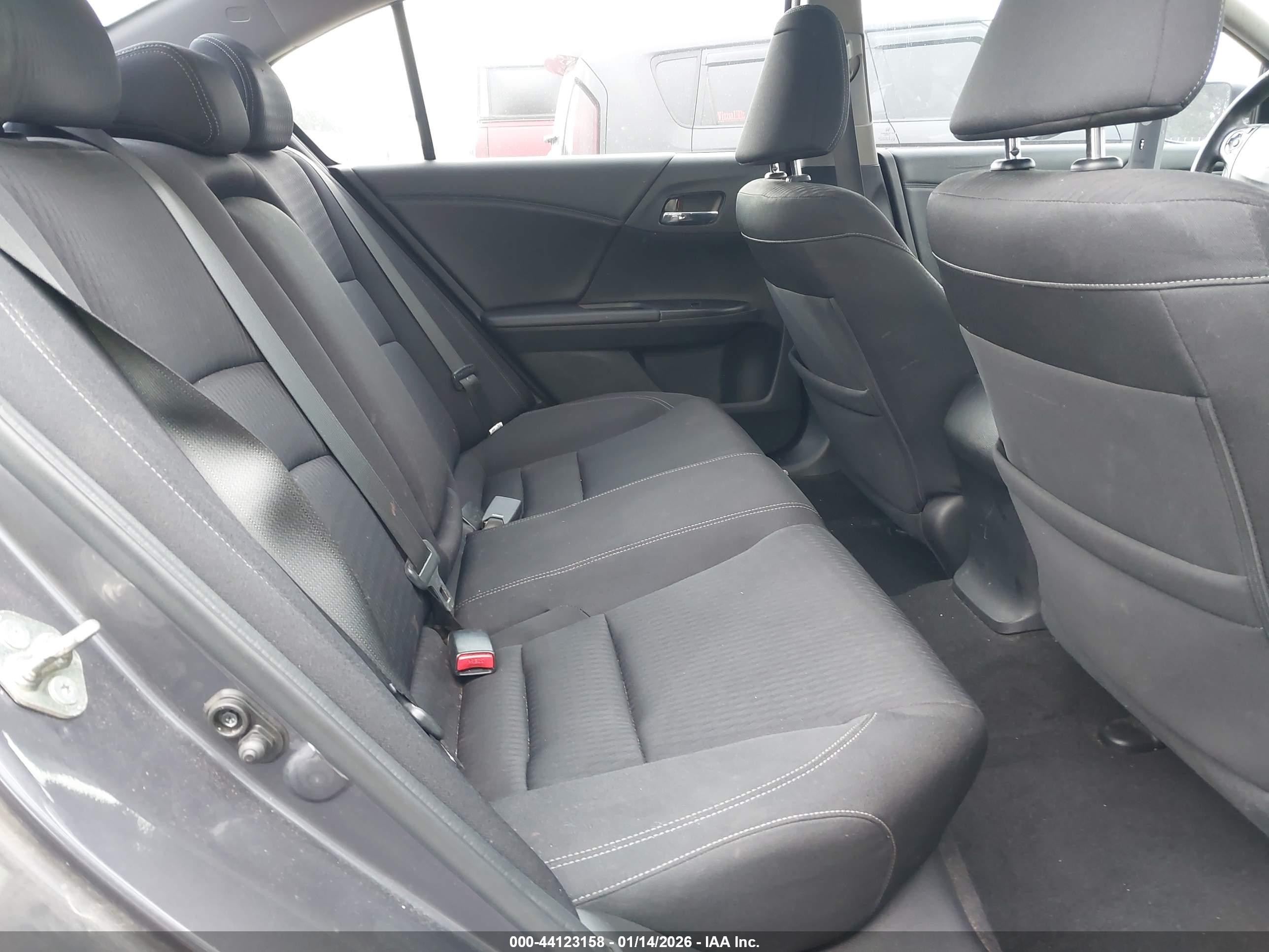 HONDA ACCORD image 8