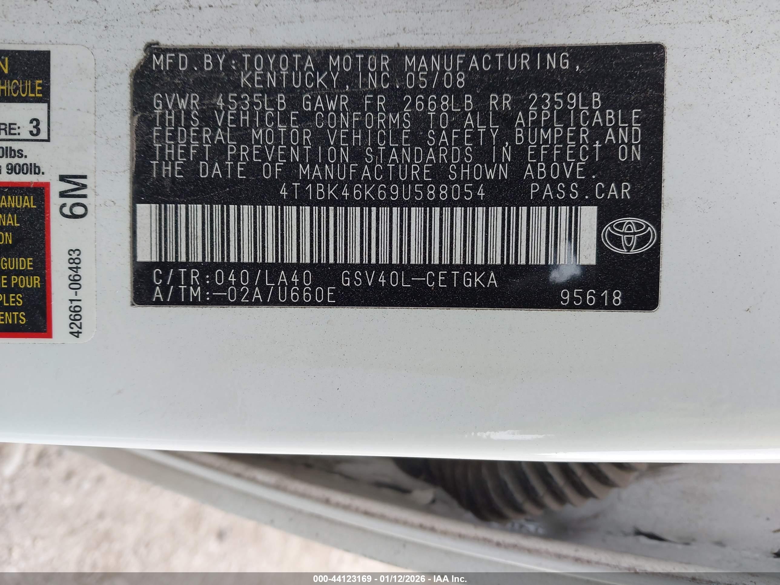 TOYOTA CAMRY image 9