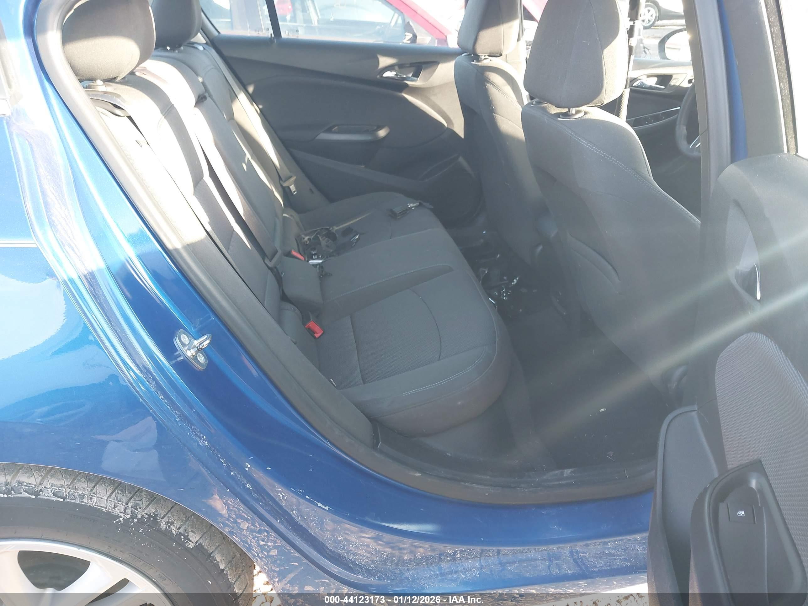 CHEVROLET CRUZE image 8