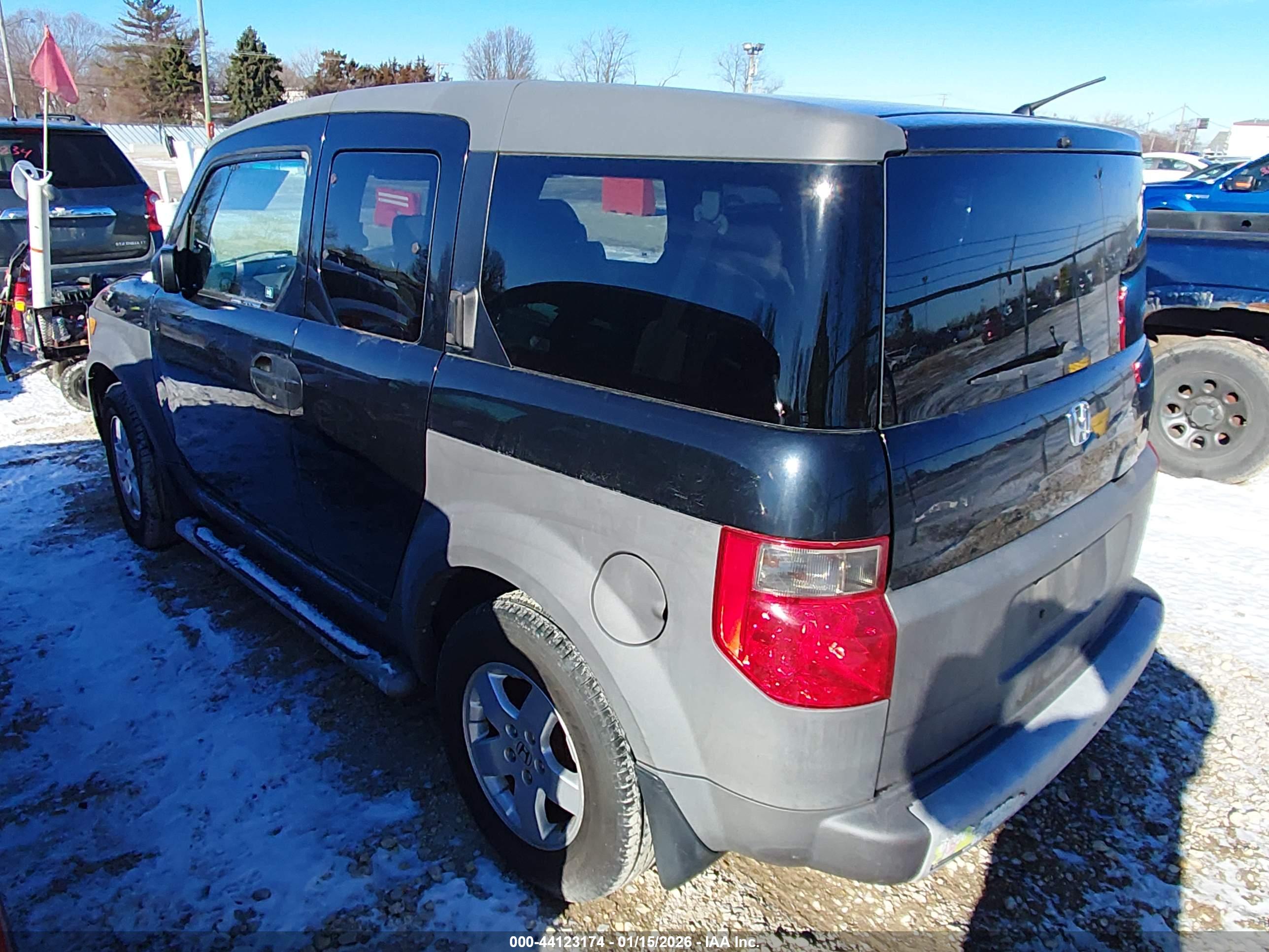 HONDA ELEMENT image 3