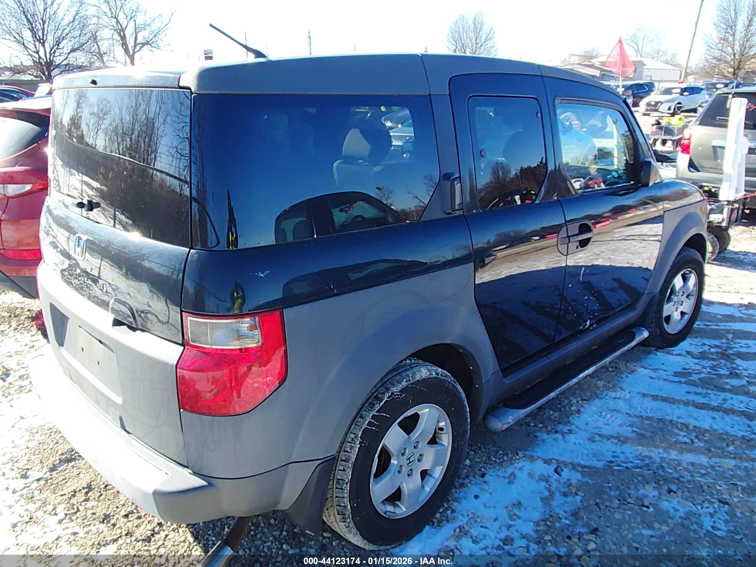 HONDA ELEMENT image 4