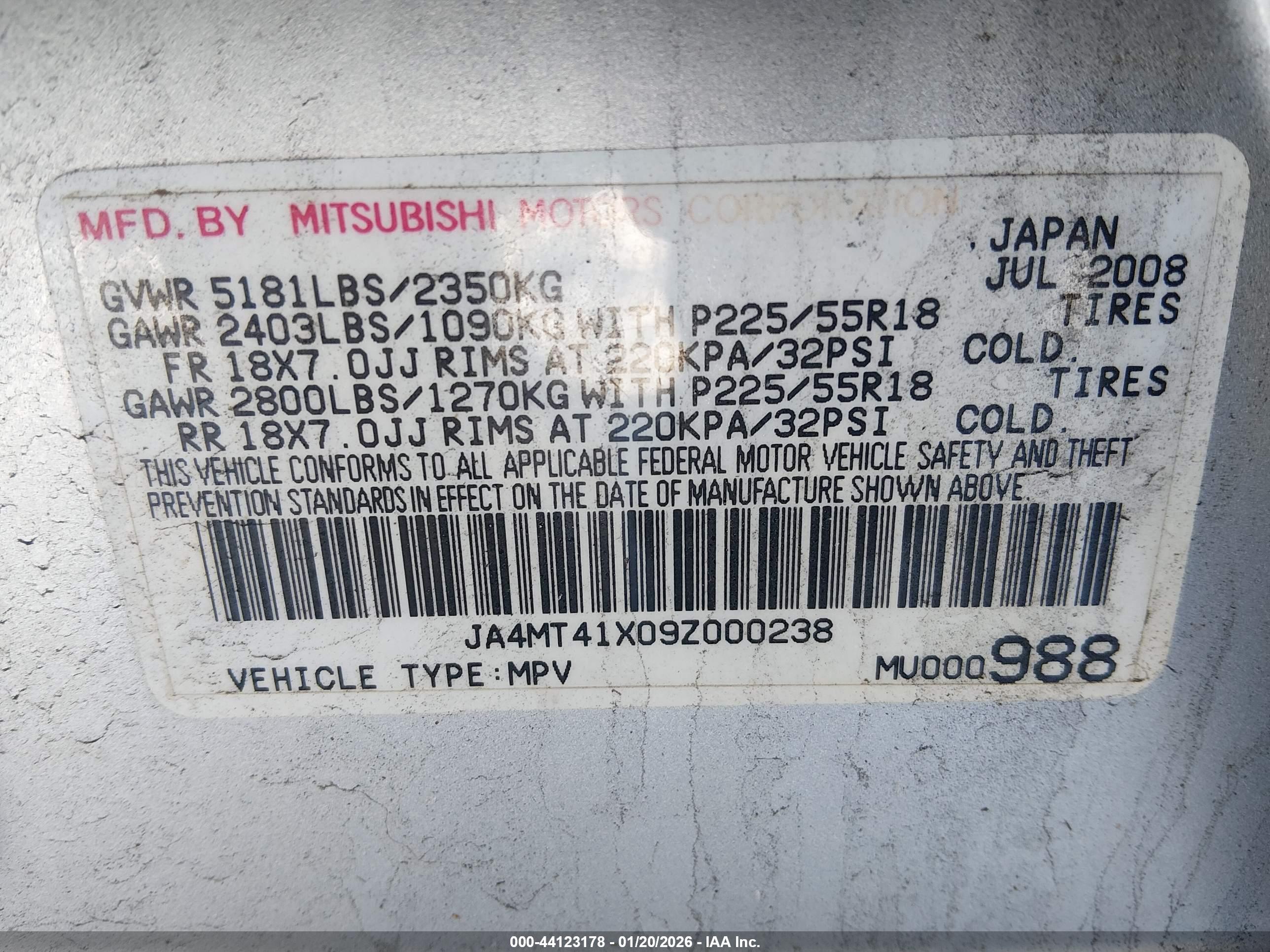 MITSUBISHI OUTLANDER image 9