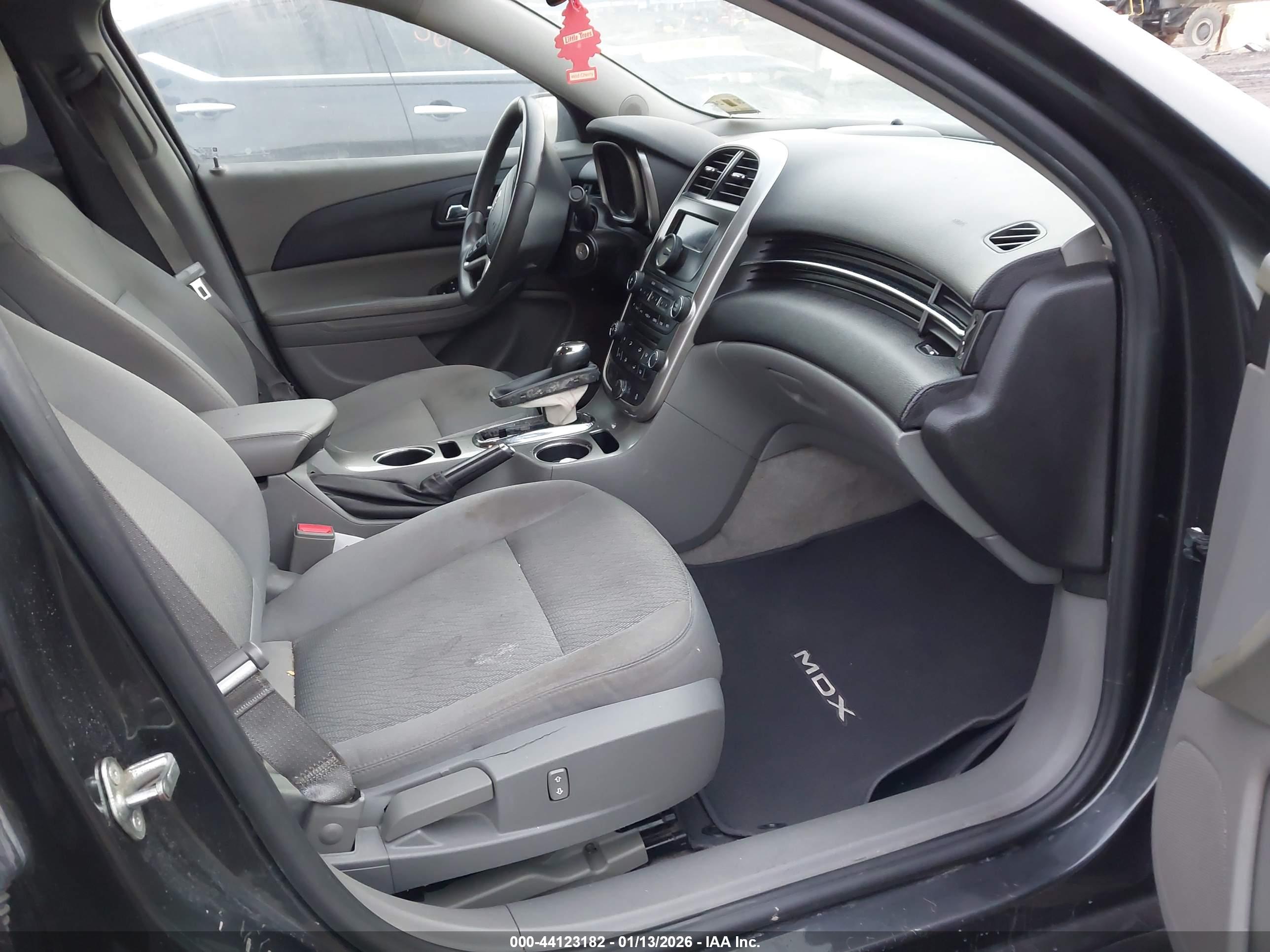 CHEVROLET MALIBU image 5
