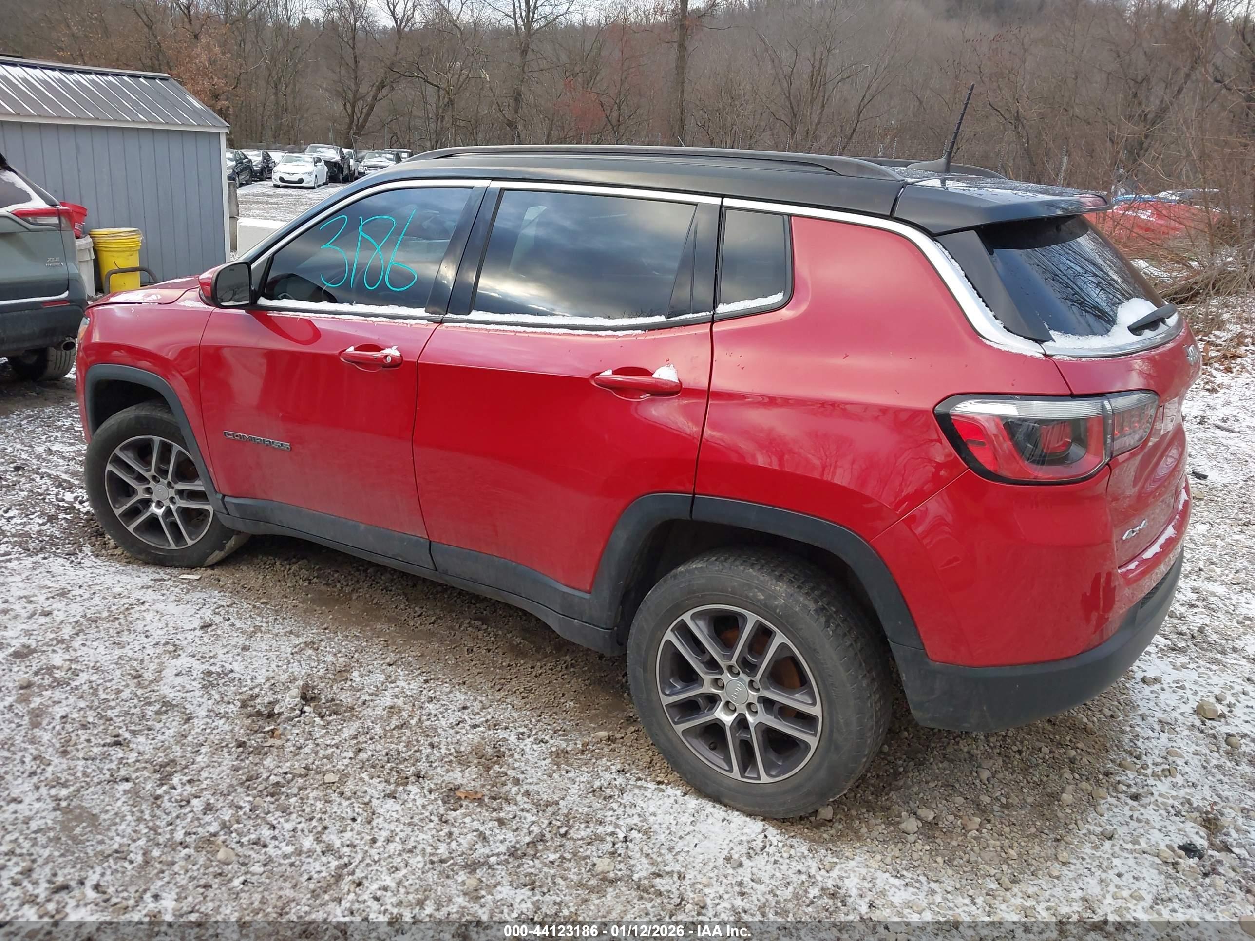 JEEP COMPASS image 3