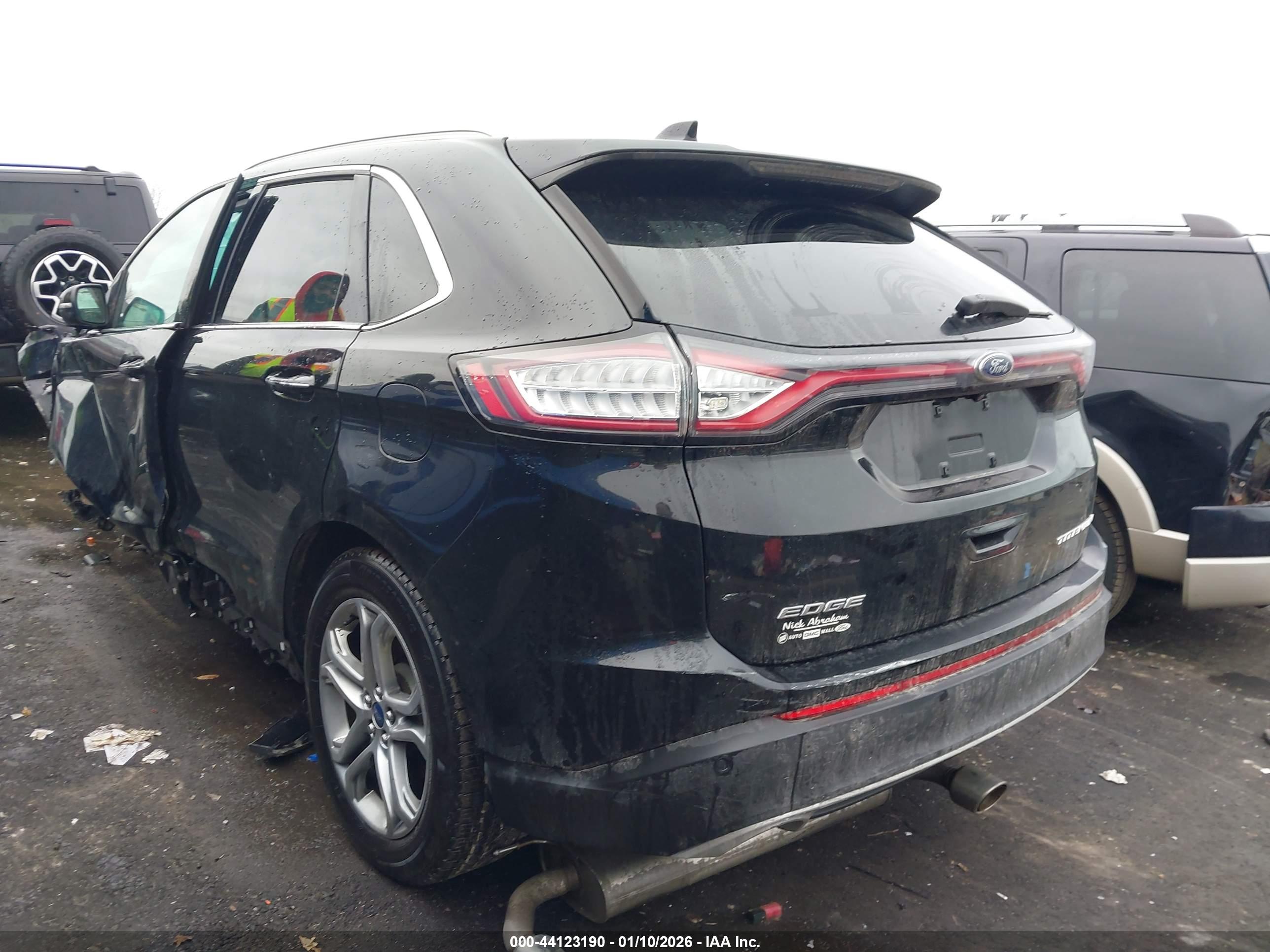 FORD EDGE image 3