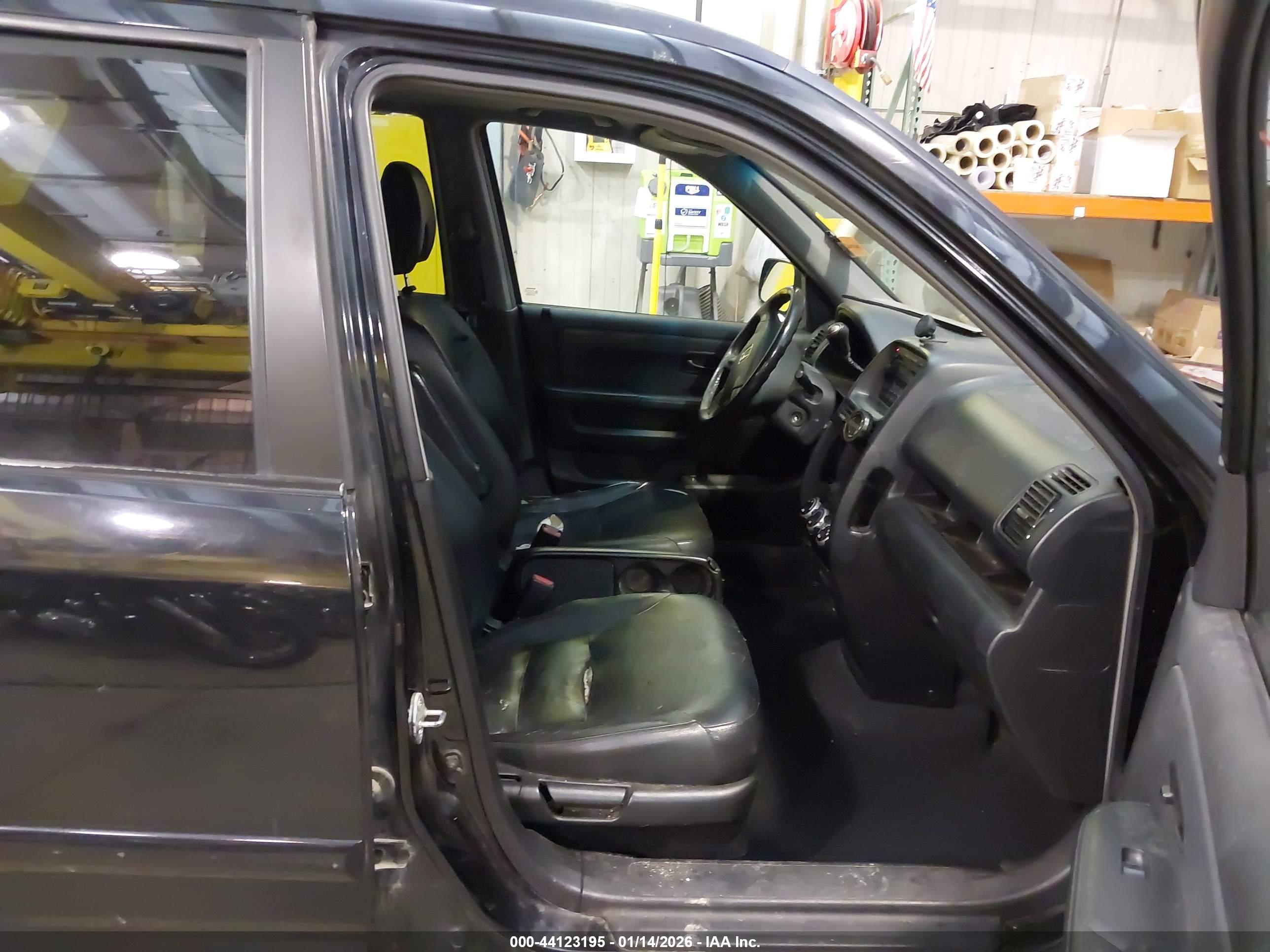 HONDA CR-V image 5