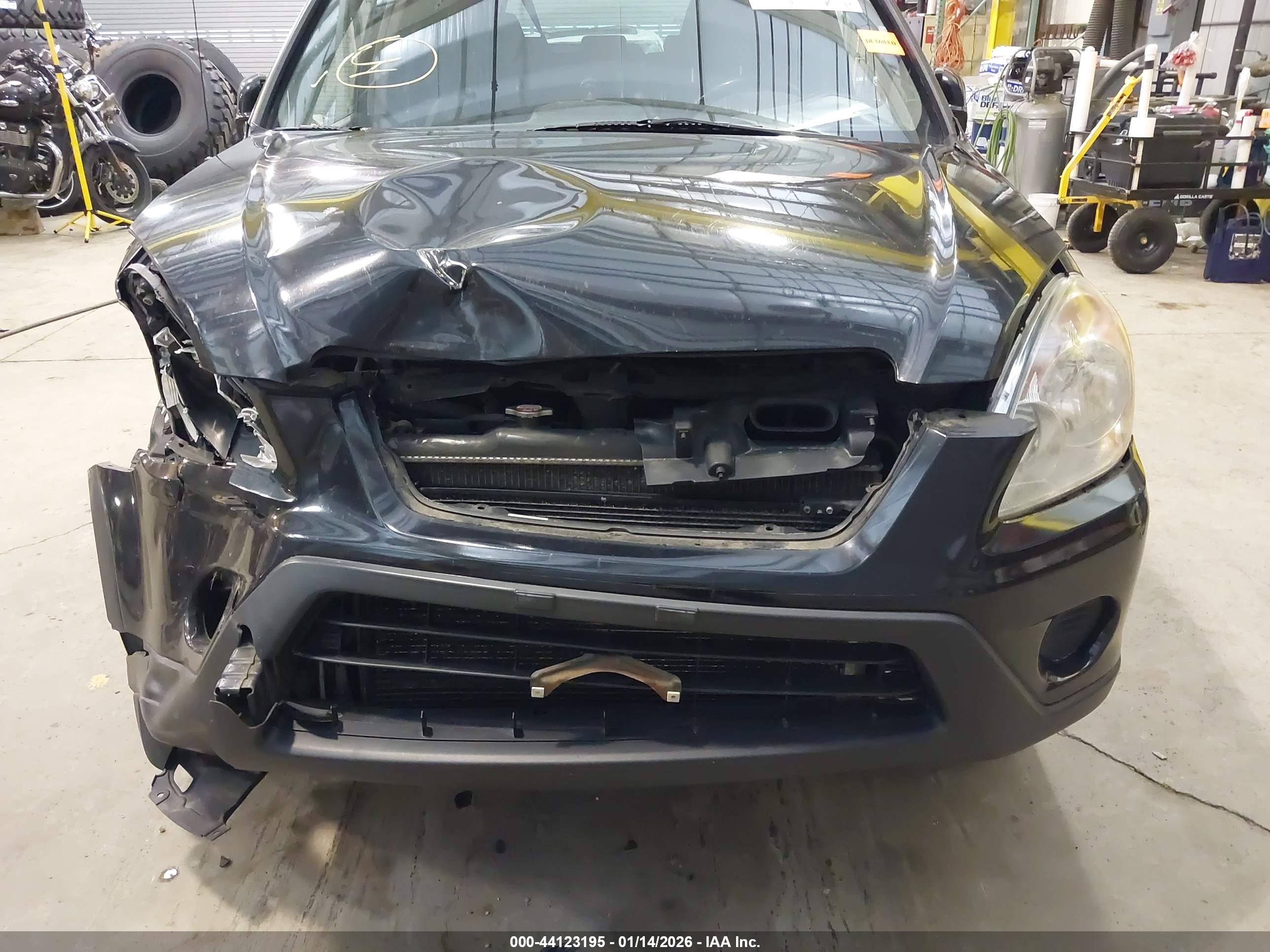 HONDA CR-V image 6