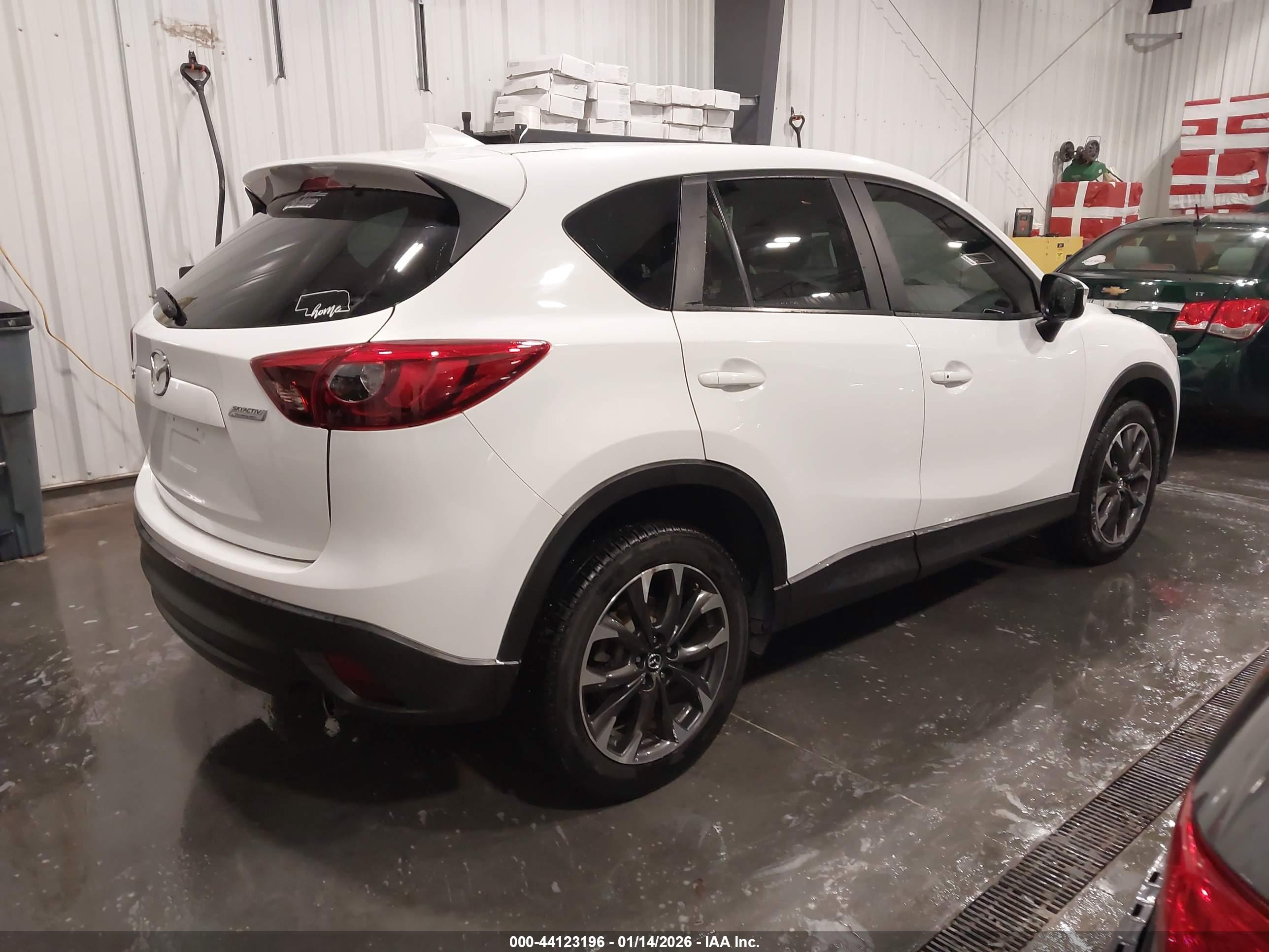 MAZDA CX-5 image 4