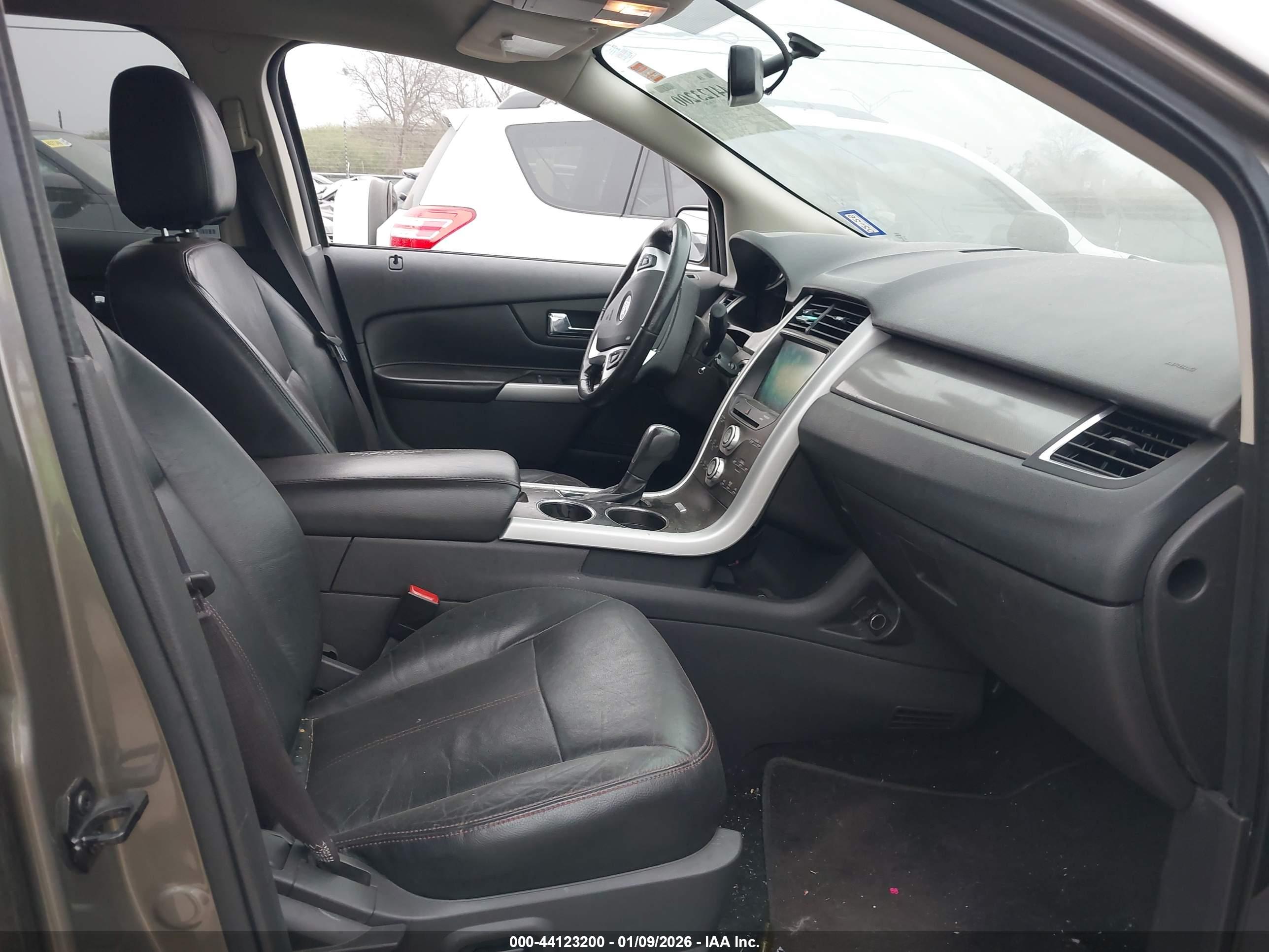 FORD EDGE image 5