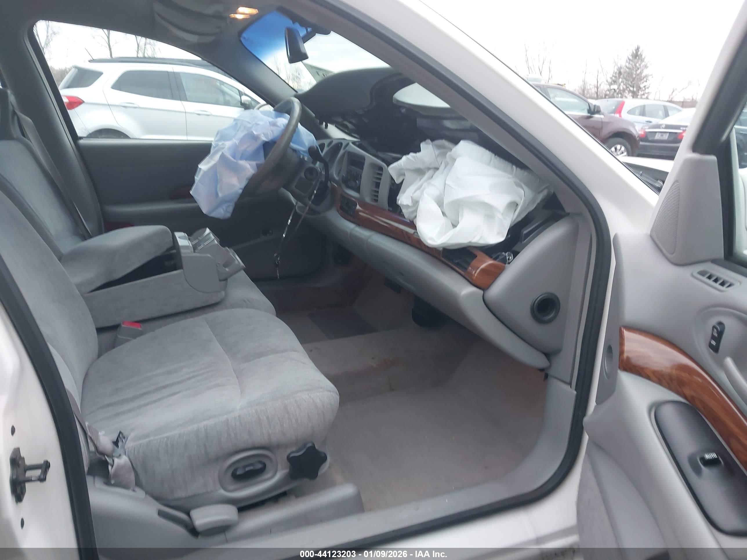 BUICK LESABRE image 5
