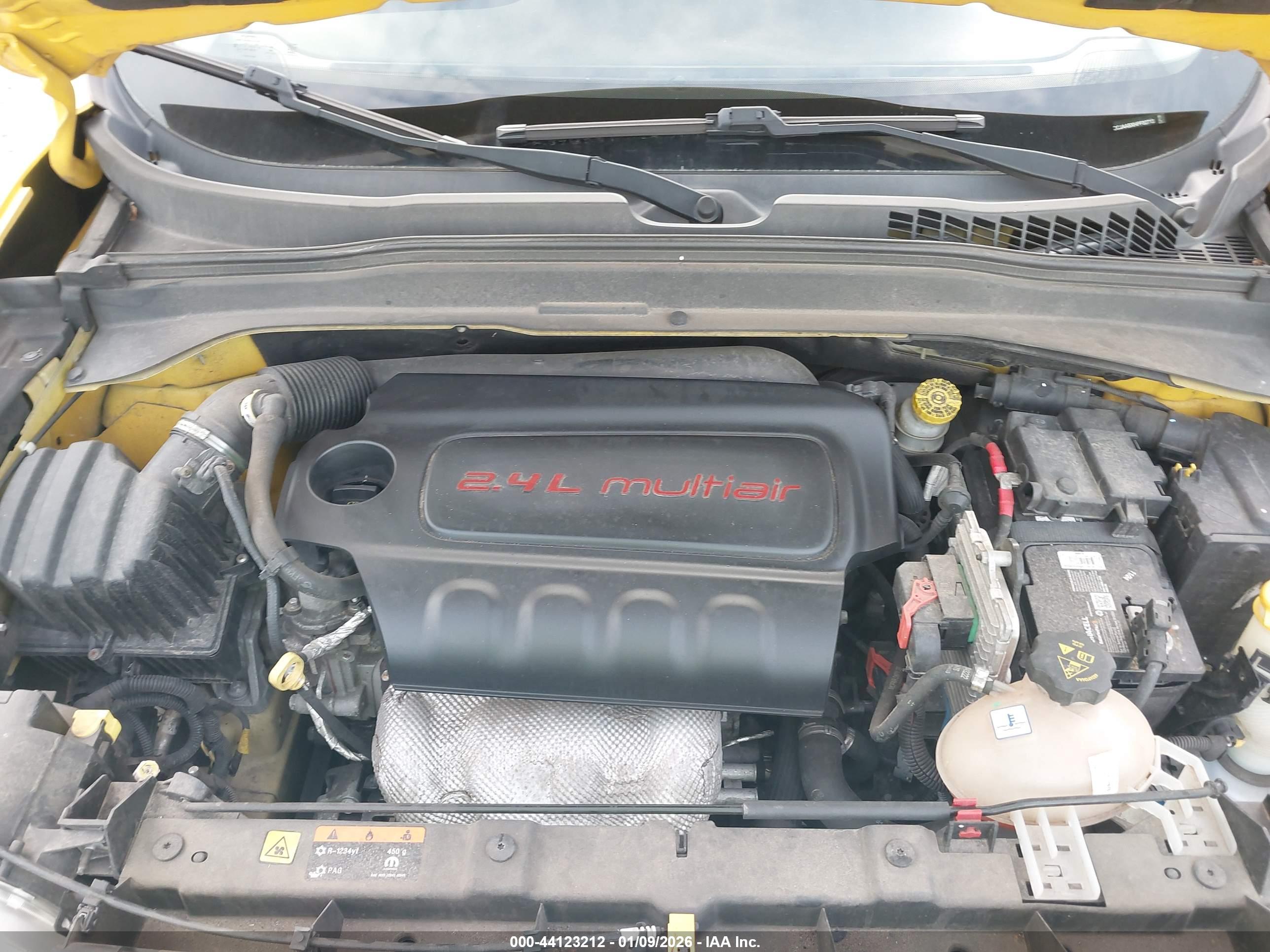 JEEP RENEGADE image 10