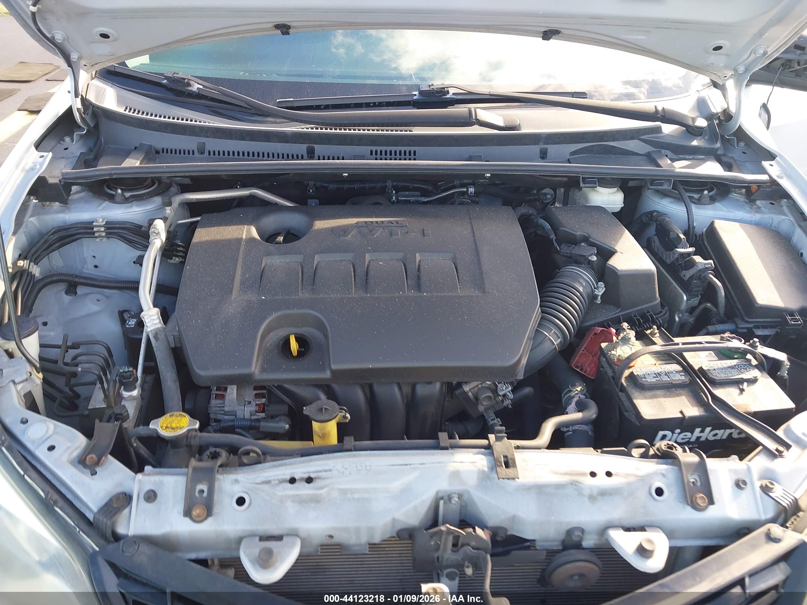 TOYOTA COROLLA image 10