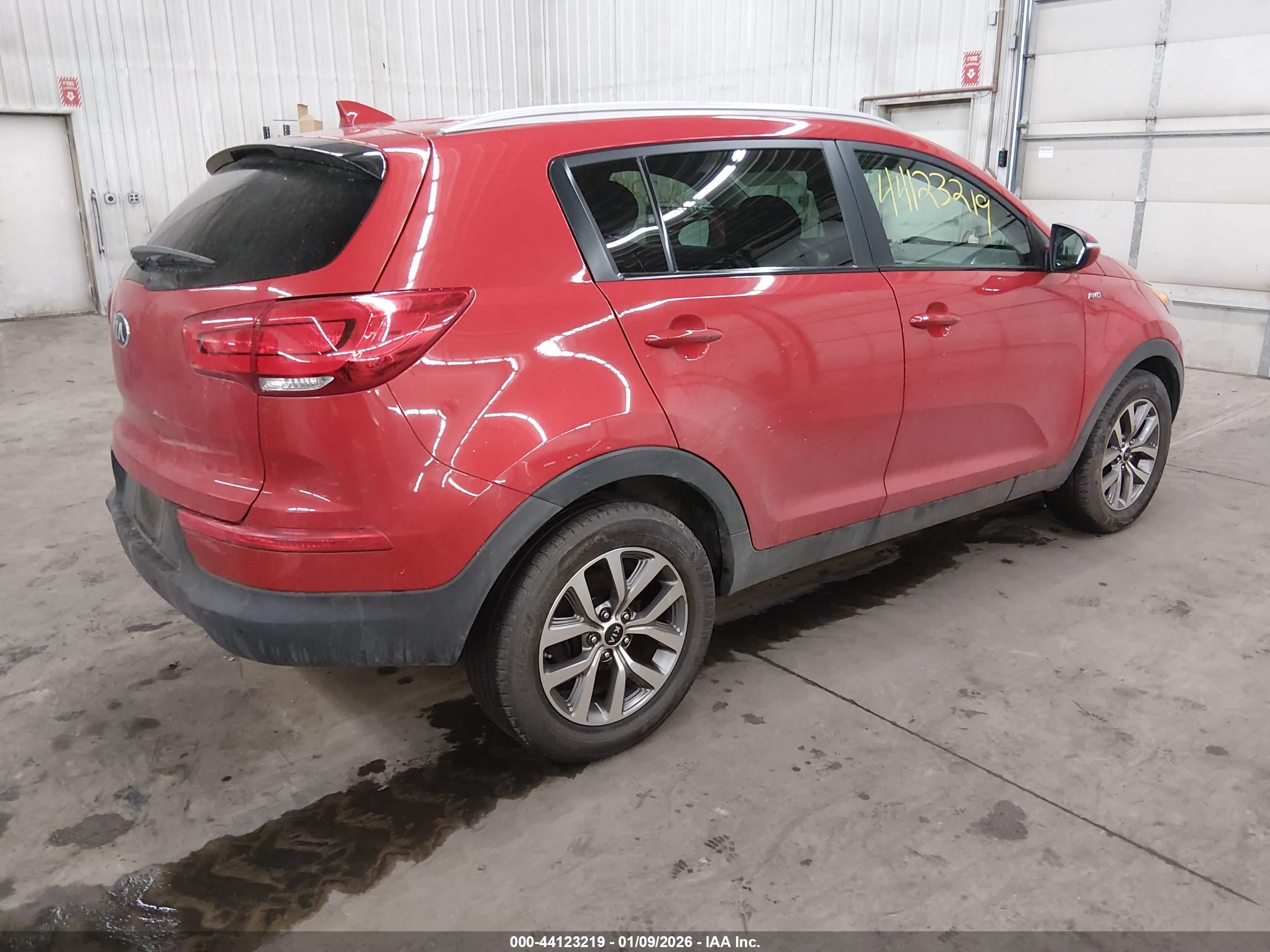 KIA SPORTAGE image 4
