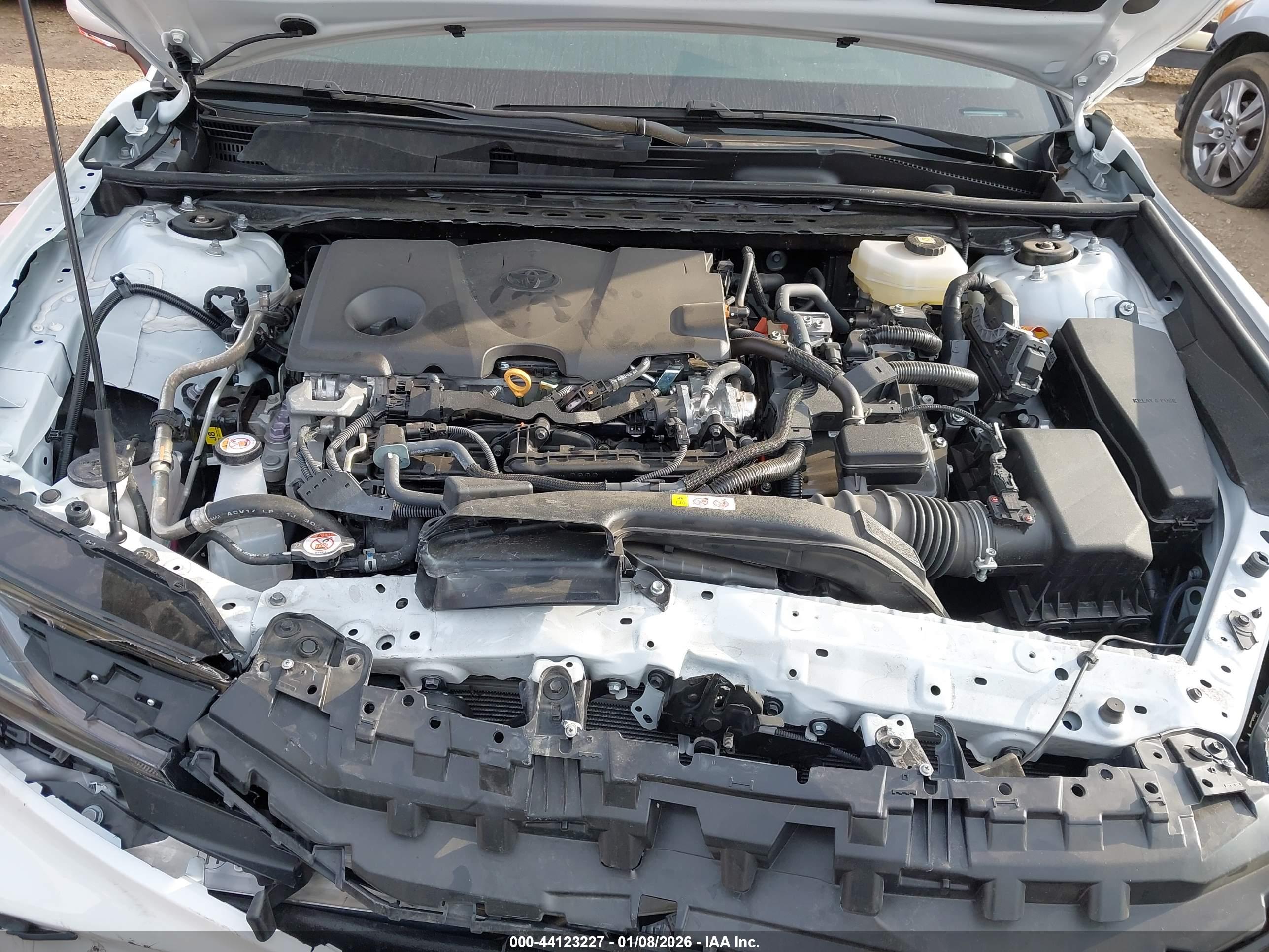 TOYOTA CAMRY image 10