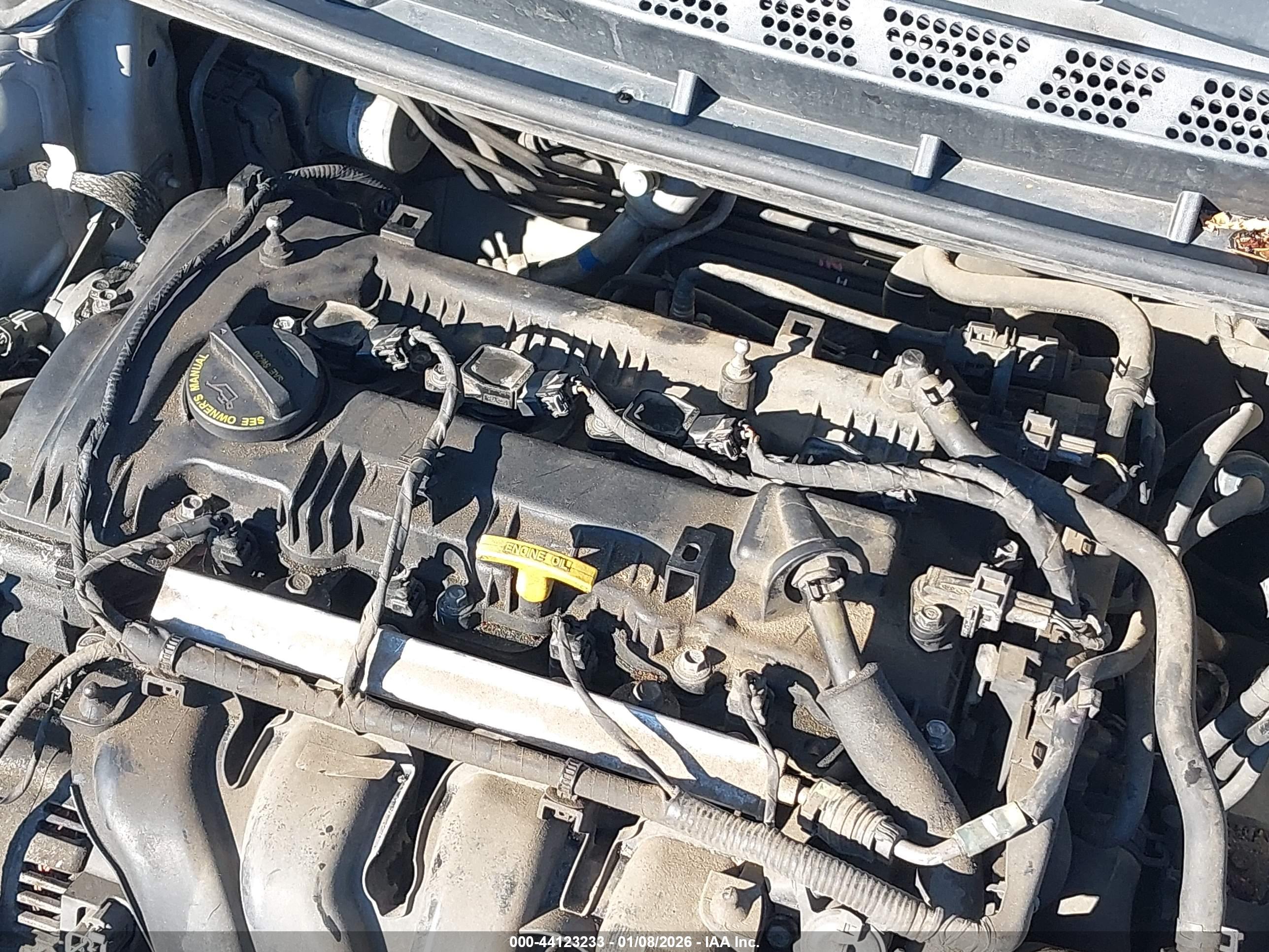 HYUNDAI ELANTRA image 10