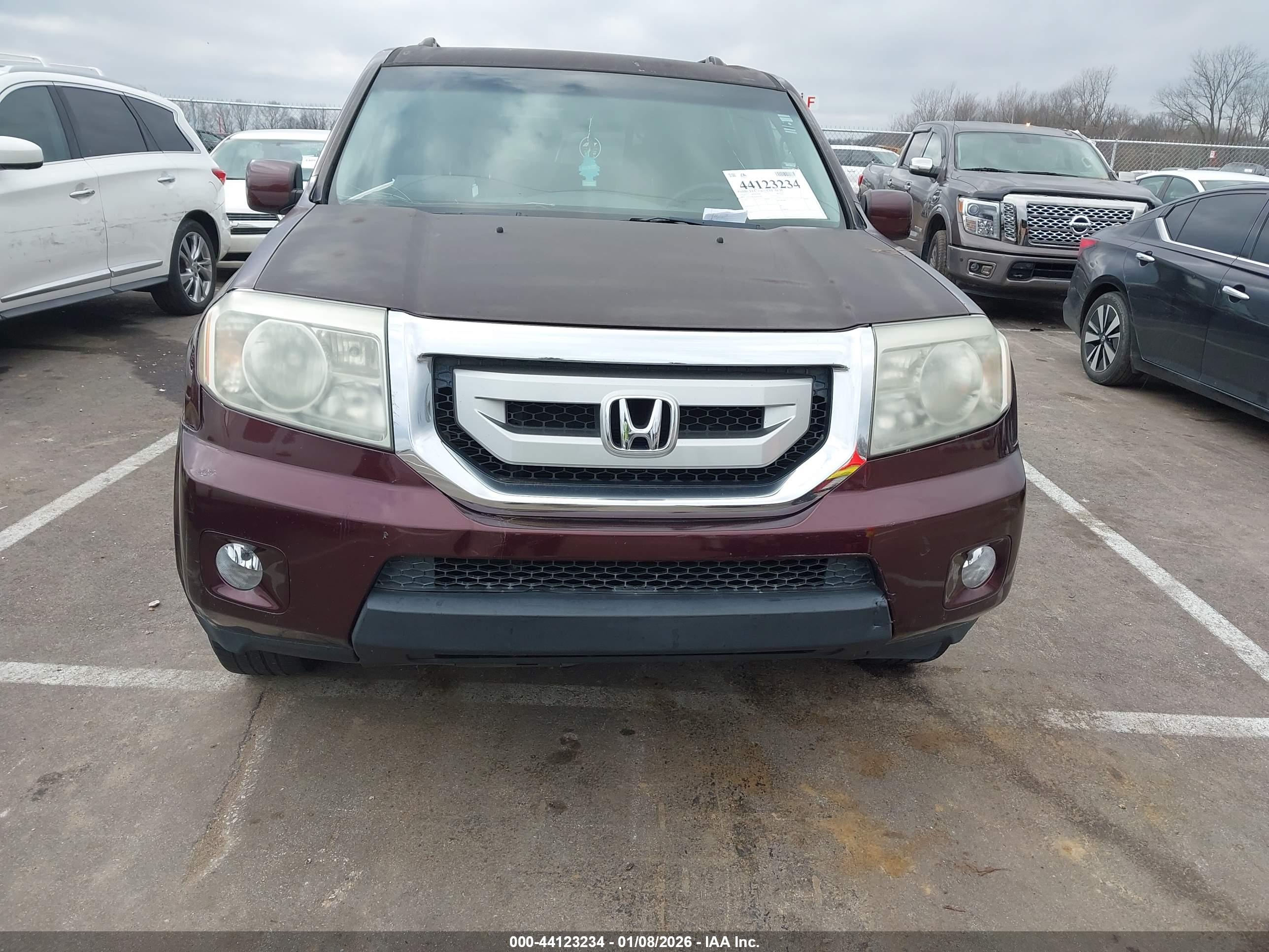 HONDA PILOT image 6