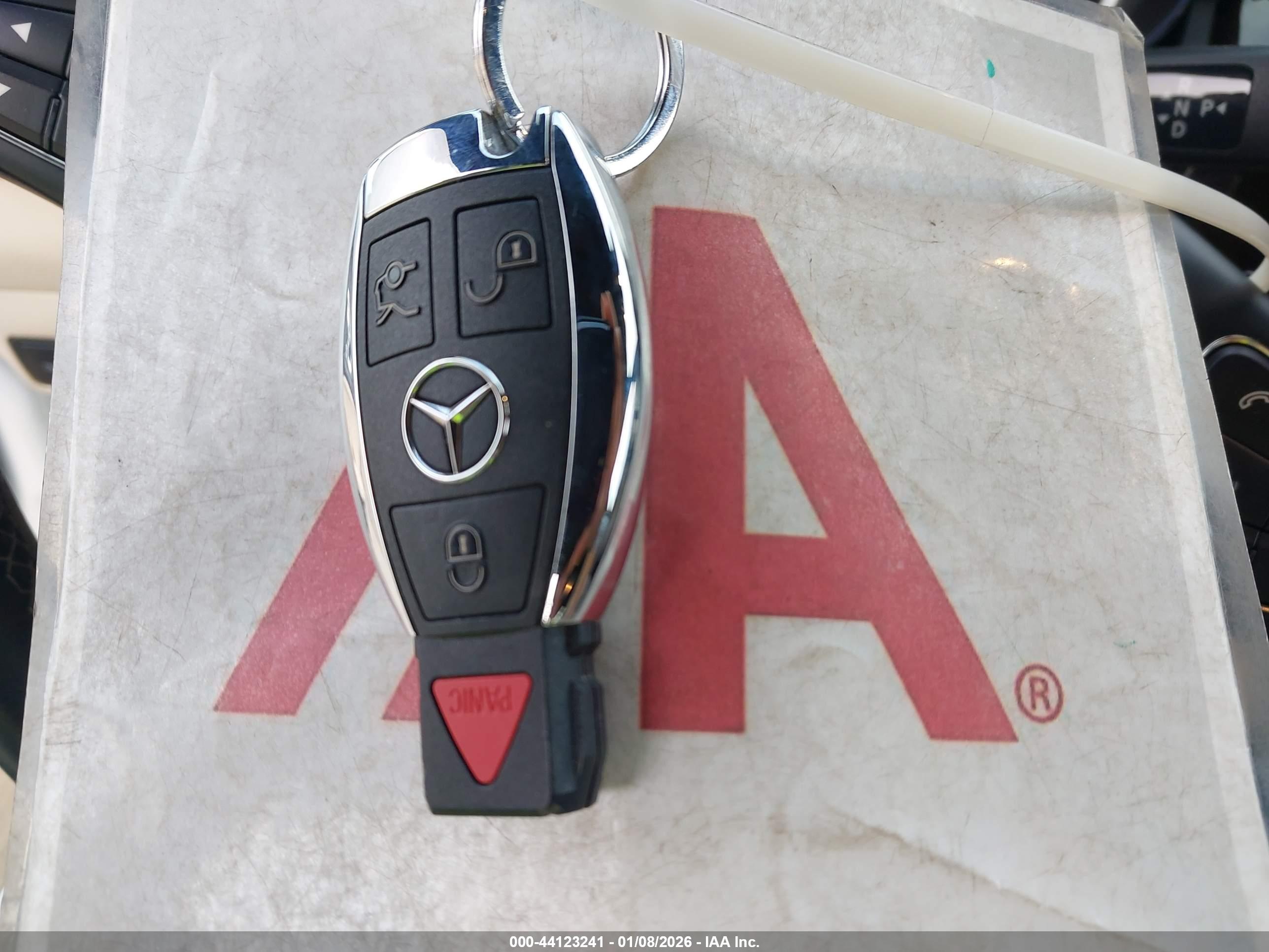 MERCEDES-BENZ CLA image 11