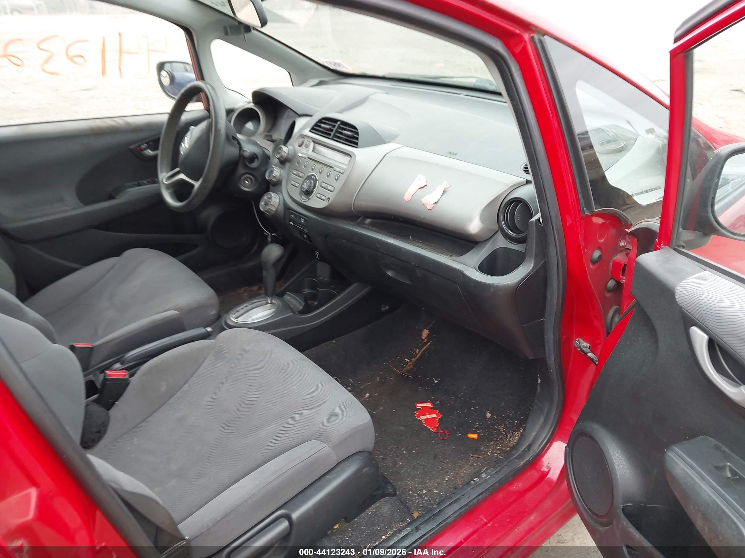 HONDA FIT image 5