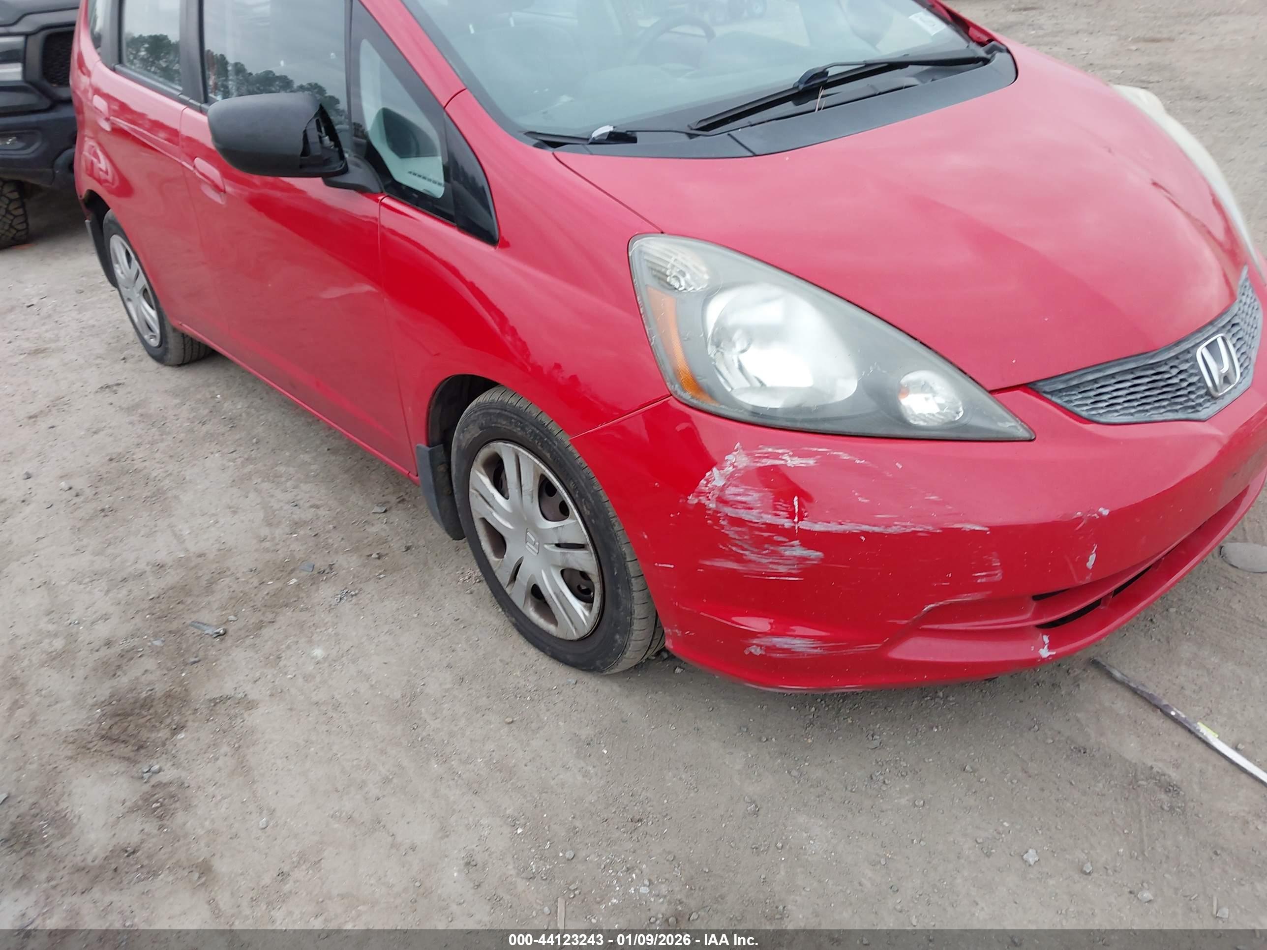 HONDA FIT image 6