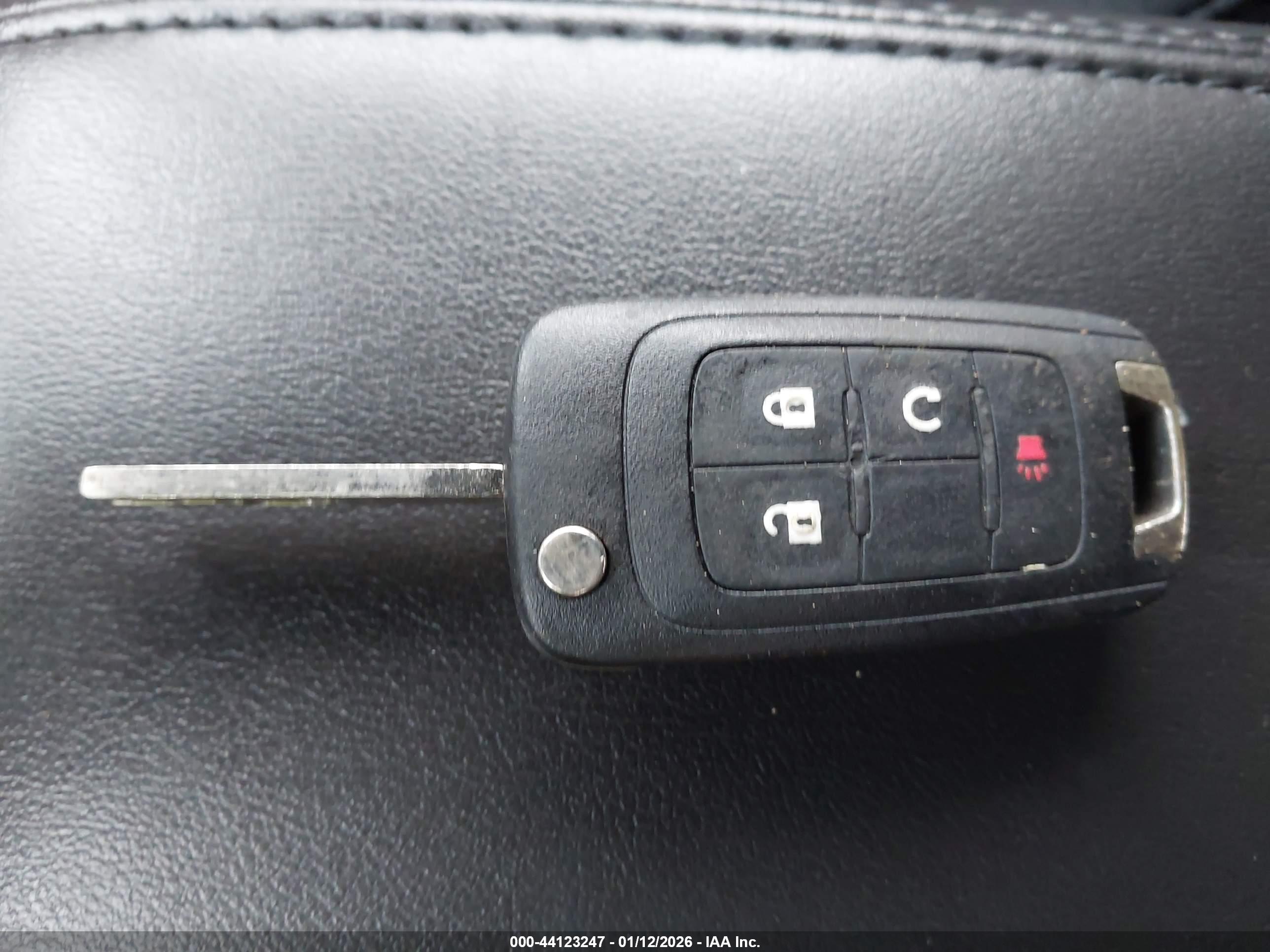 CHEVROLET EQUINOX image 11