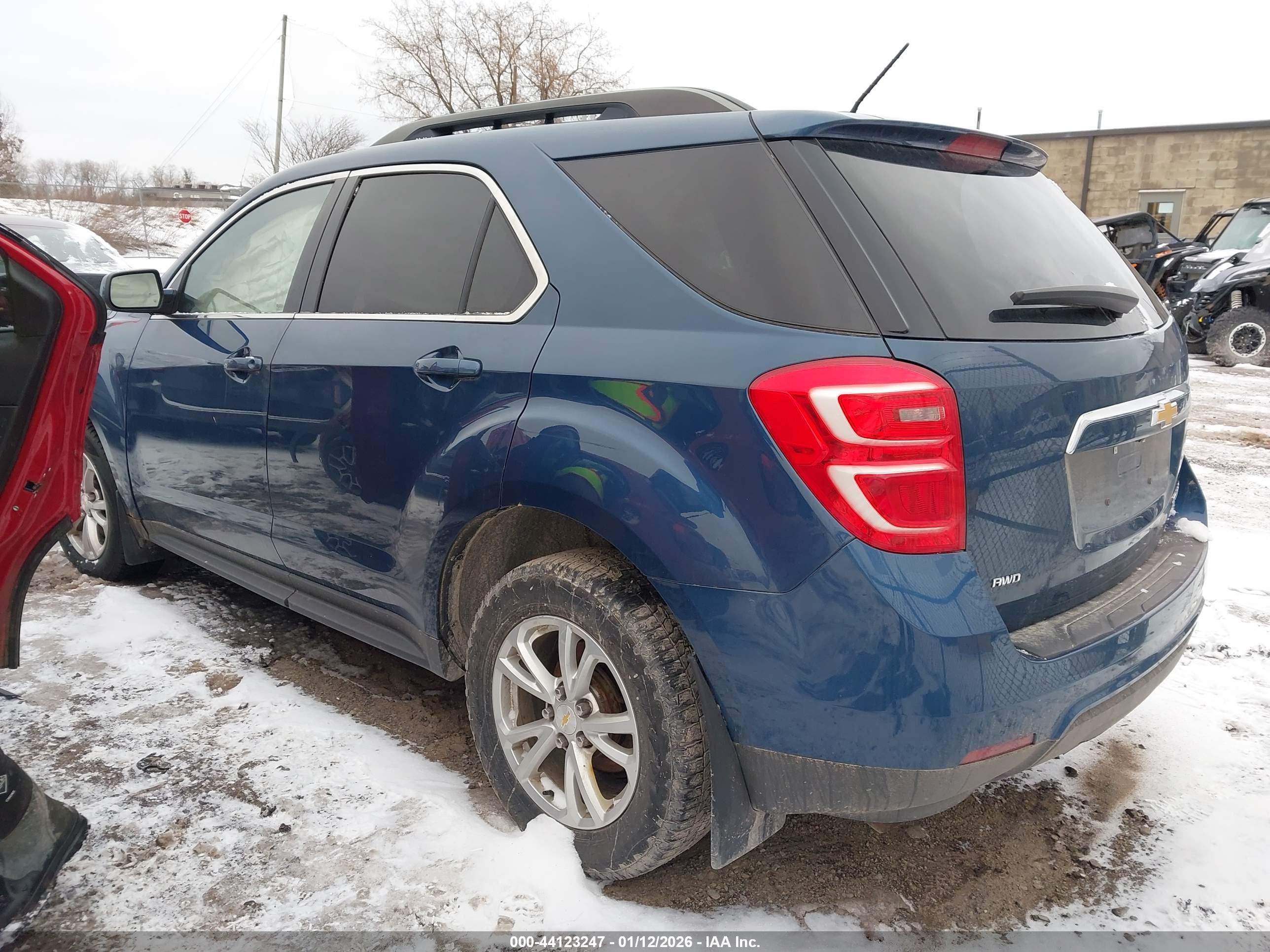 CHEVROLET EQUINOX image 3