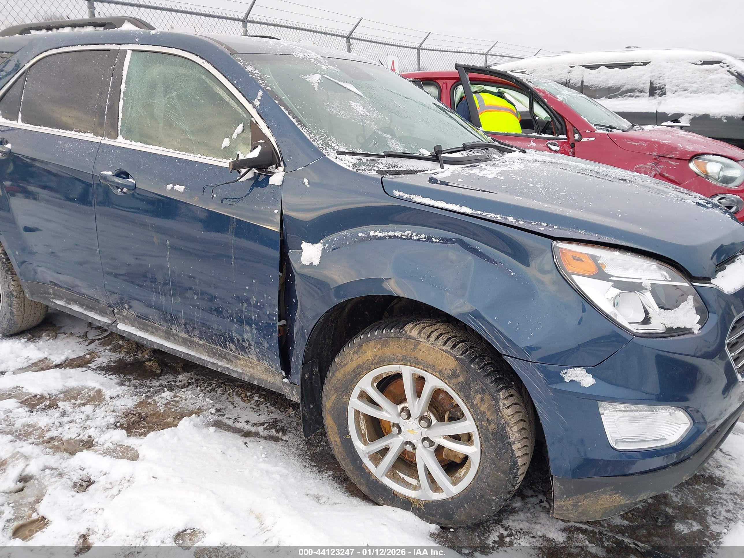 CHEVROLET EQUINOX image 6
