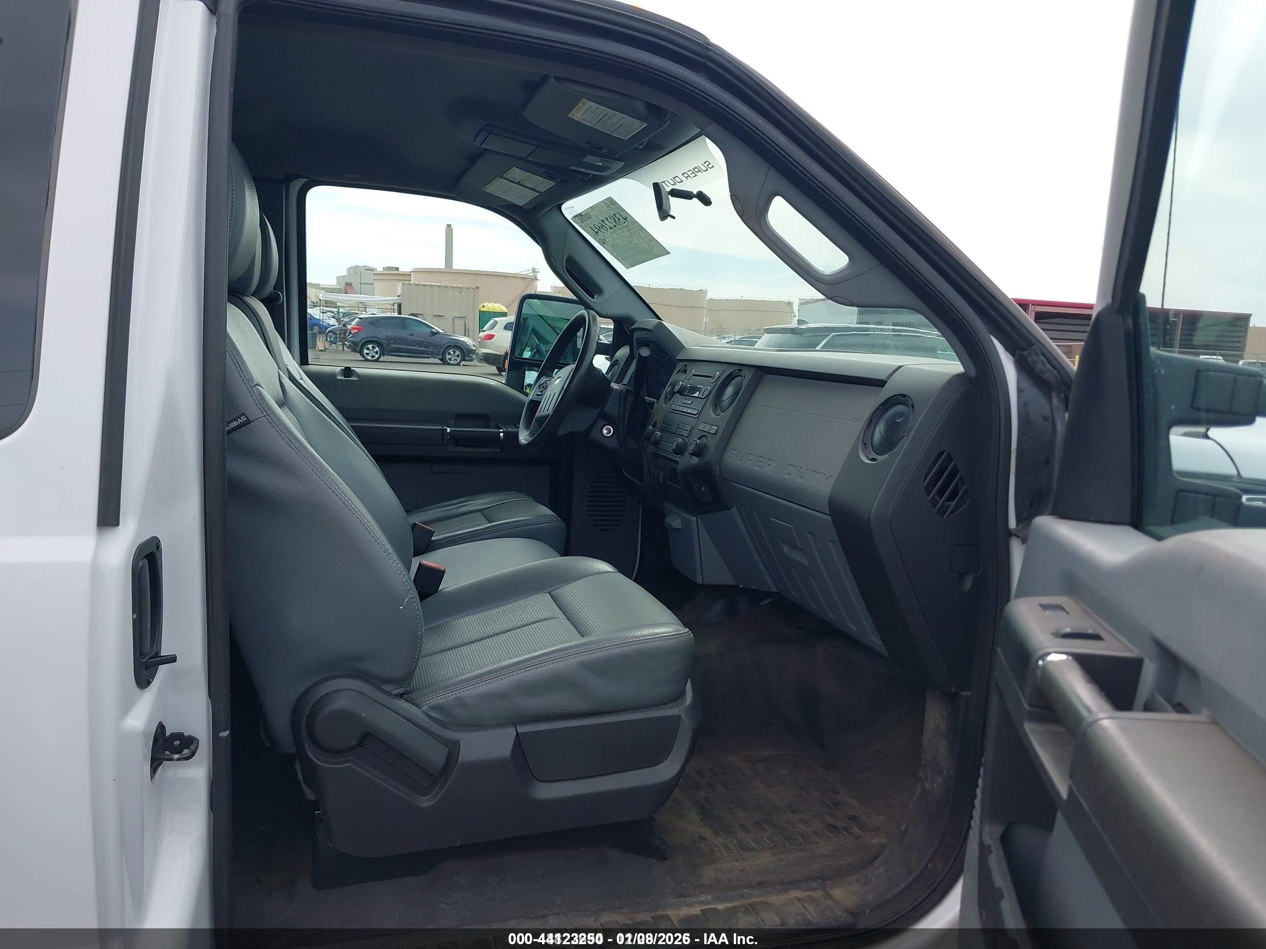 FORD F-350 image 7