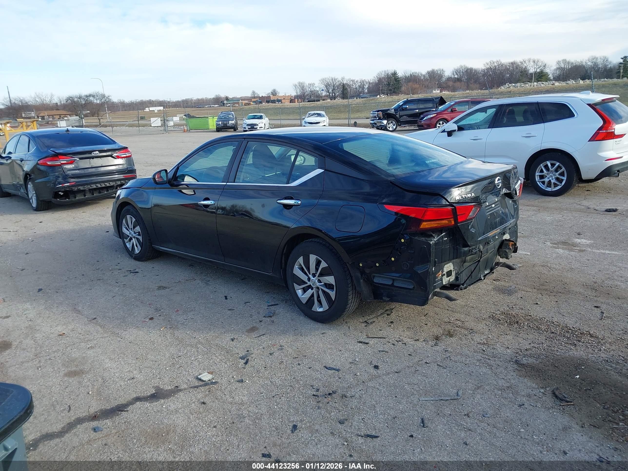 NISSAN ALTIMA image 3